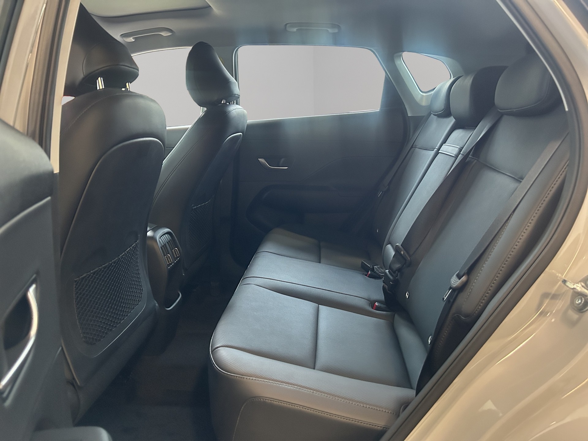 HYUNDAI Kona 1.6 GDi Hybrid Vertex-image-12