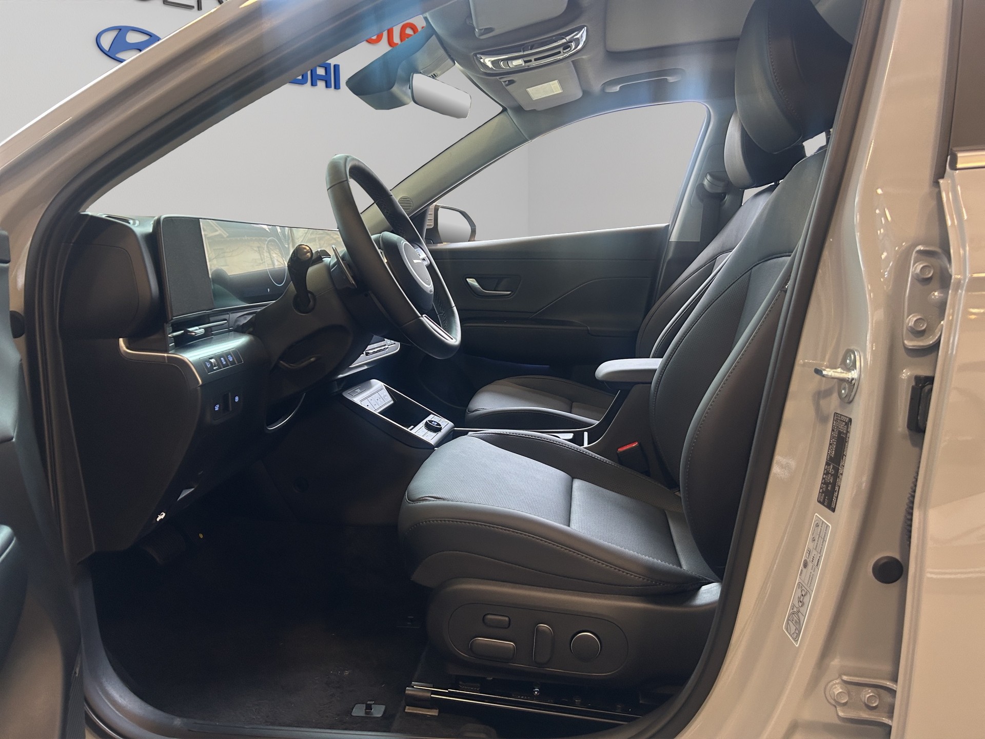 HYUNDAI Kona 1.6 GDi Hybrid Vertex-image-11