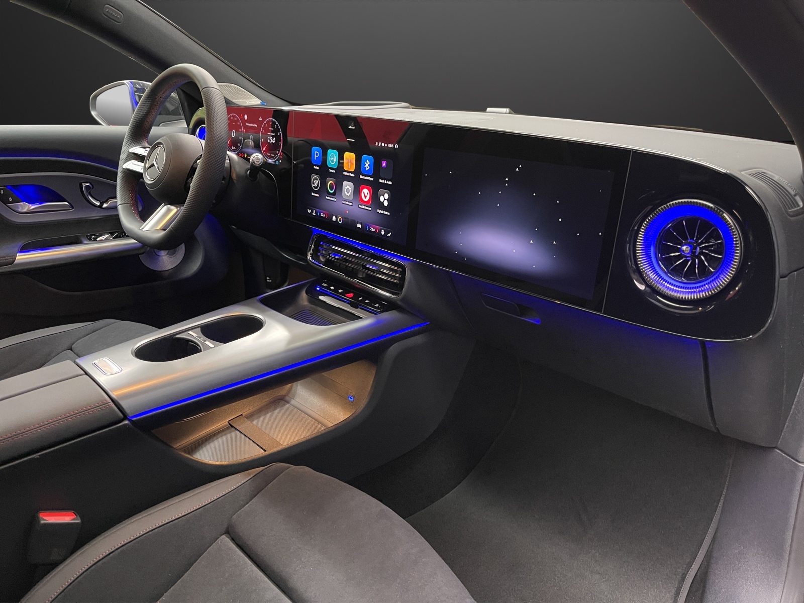 MERCEDES-BENZ CLA 200 8G-DCT-image-8