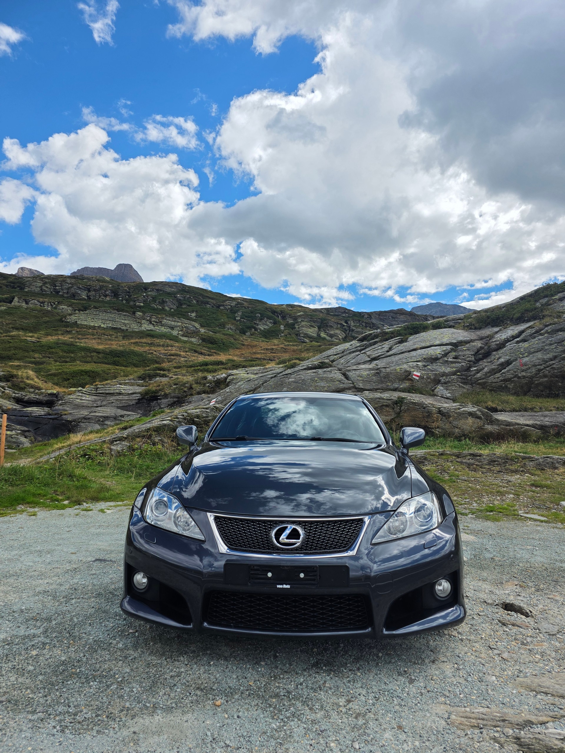 LEXUS IS-F-image-4