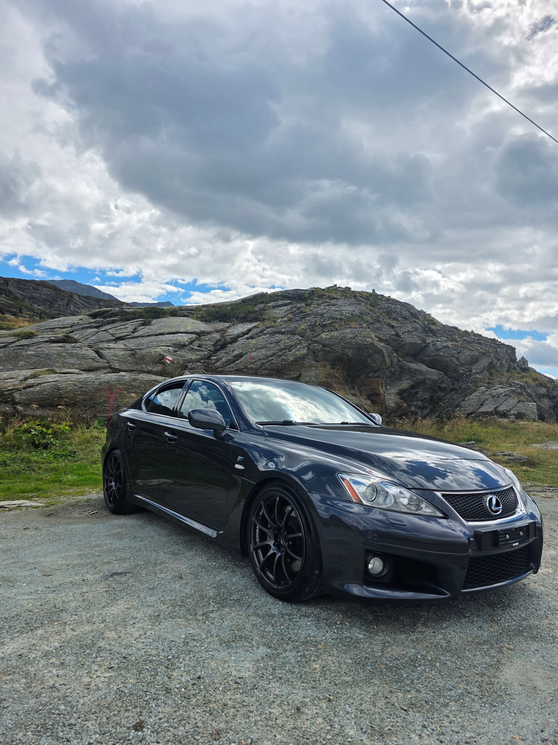 LEXUS IS-F-image-2