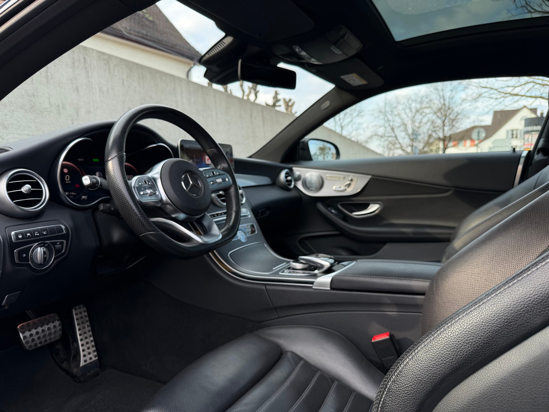 MERCEDES-BENZ C 200 Coupé 4Matic AMG Line 9G-Tronic *MFK 14.04.26*-image-6