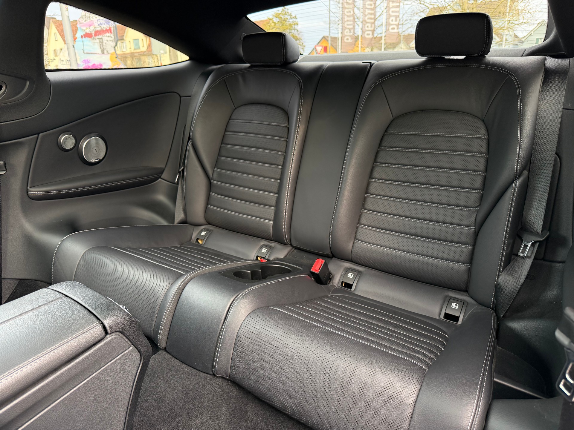 MERCEDES-BENZ C 200 Coupé 4Matic AMG Line 9G-Tronic *MFK 14.04.26*-image-10