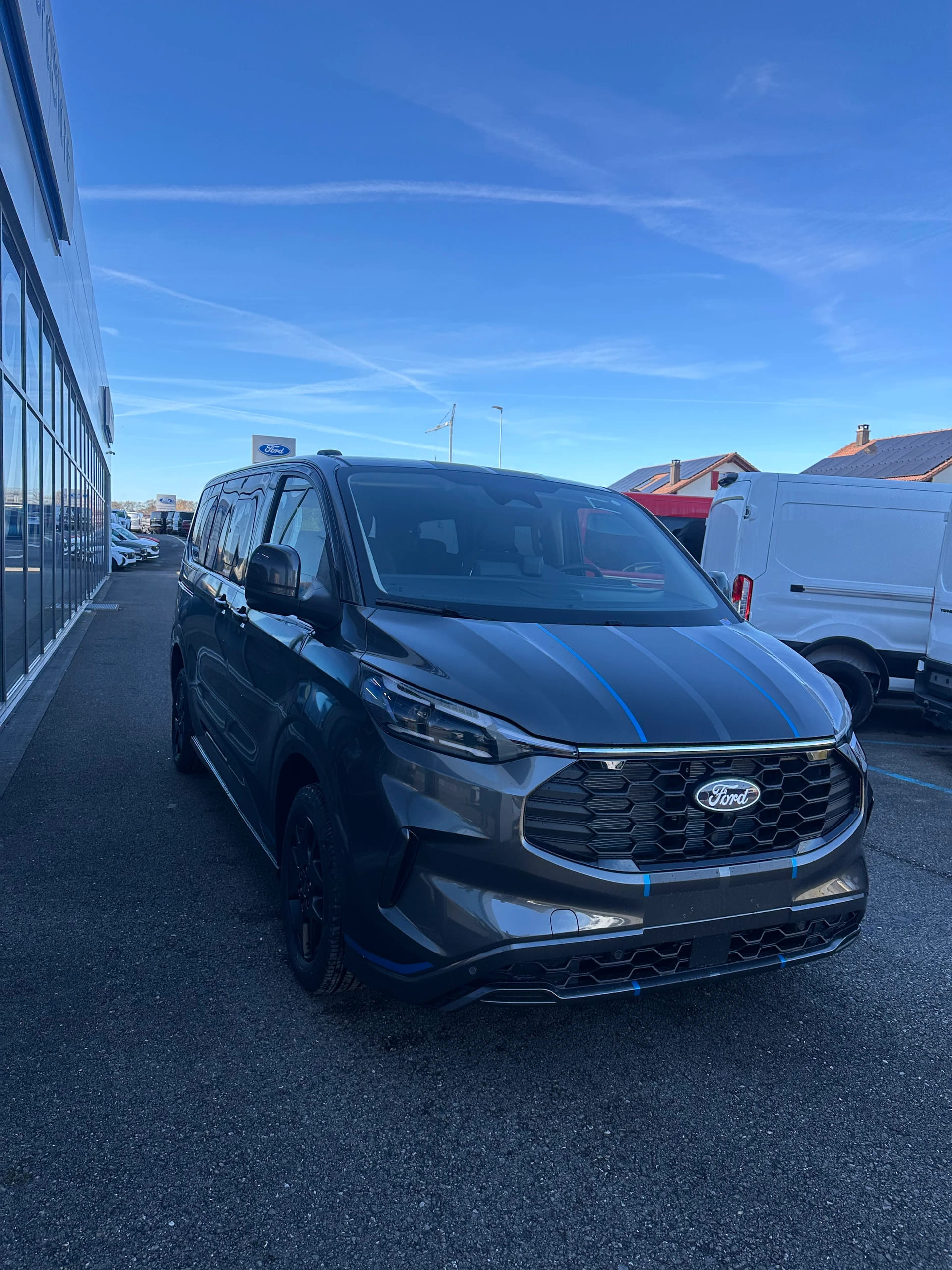 FORD Tourneo Custom 320 L1 2.0 EcoBlue 170 Sport 4x4-image-7