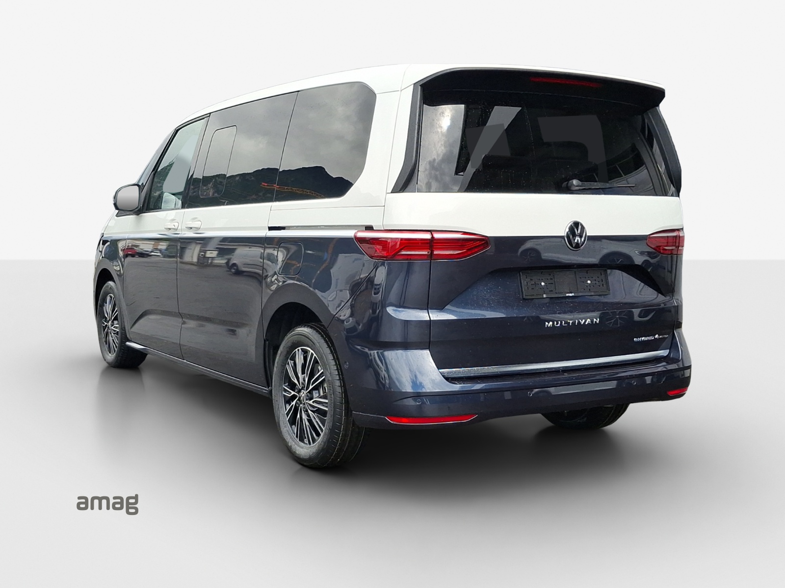 VW Multivan 1.5 eHybrid 4Motion DSG-image-2