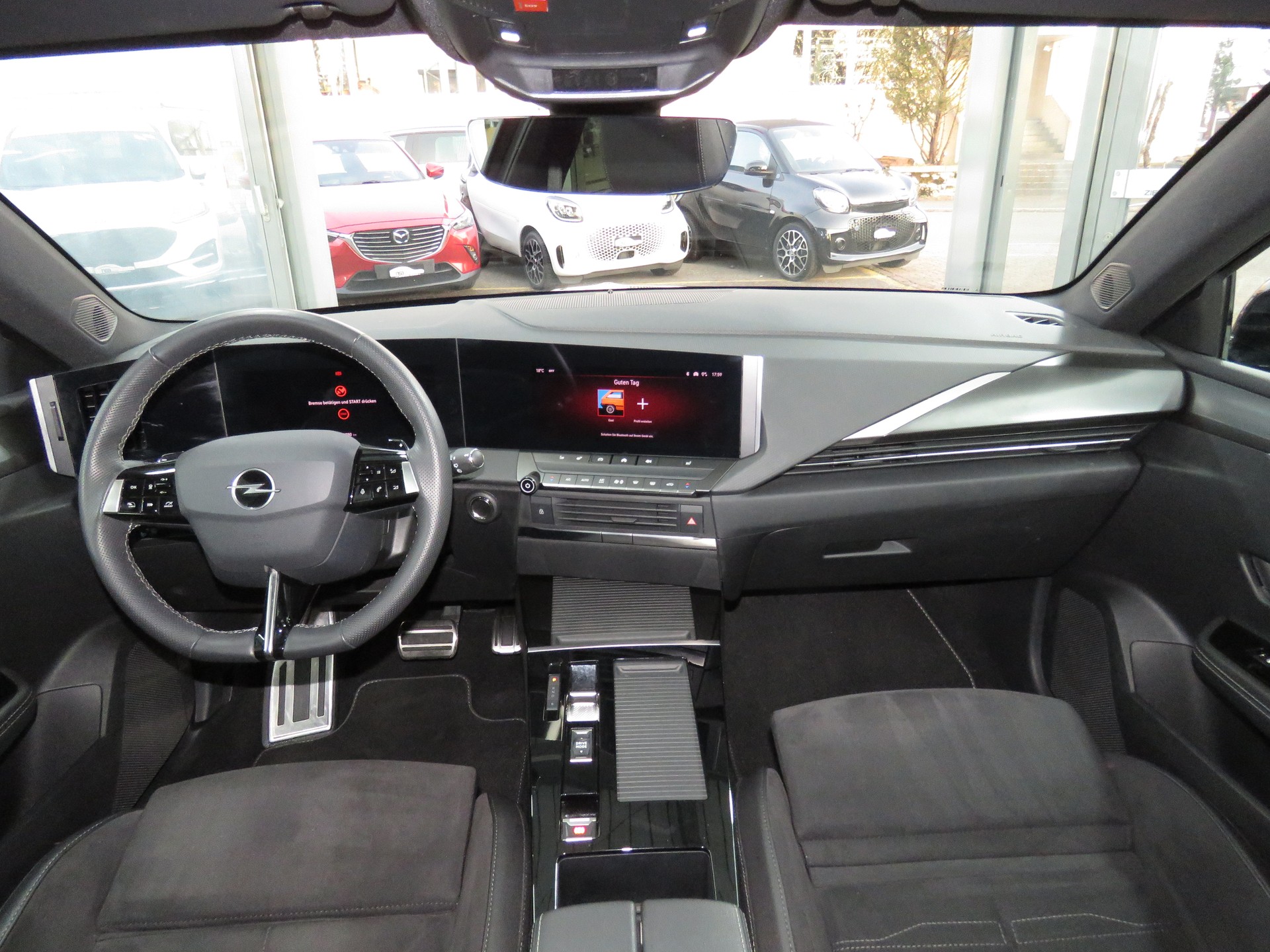 OPEL Astra 1.6 PHEV Turbo Swiss Plus Automat-image-14