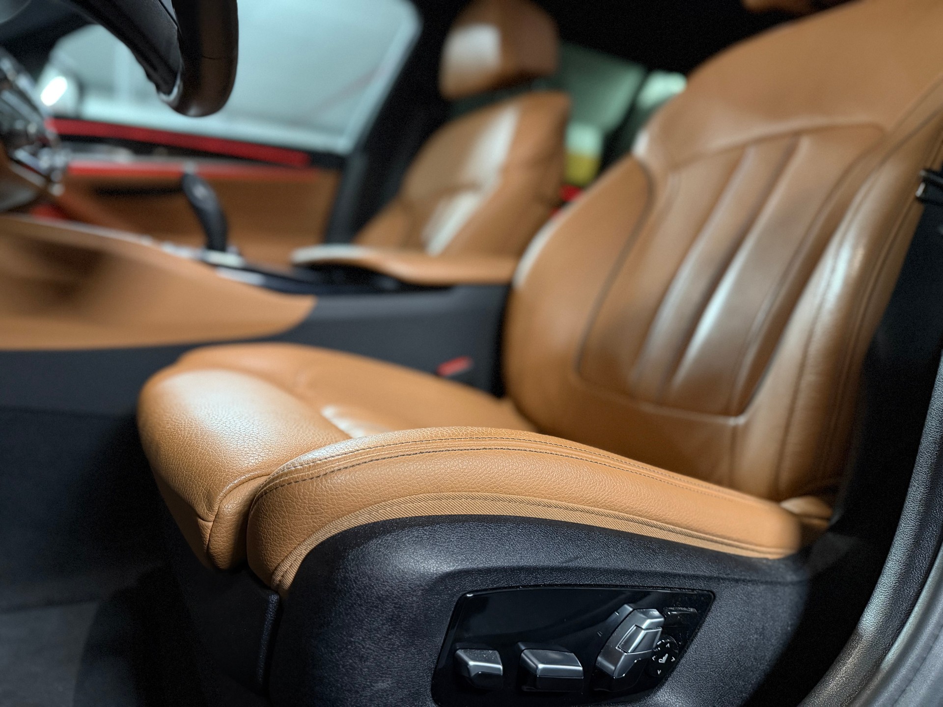 BMW 530d xDrive Touring Sport Line Steptronic-image-6