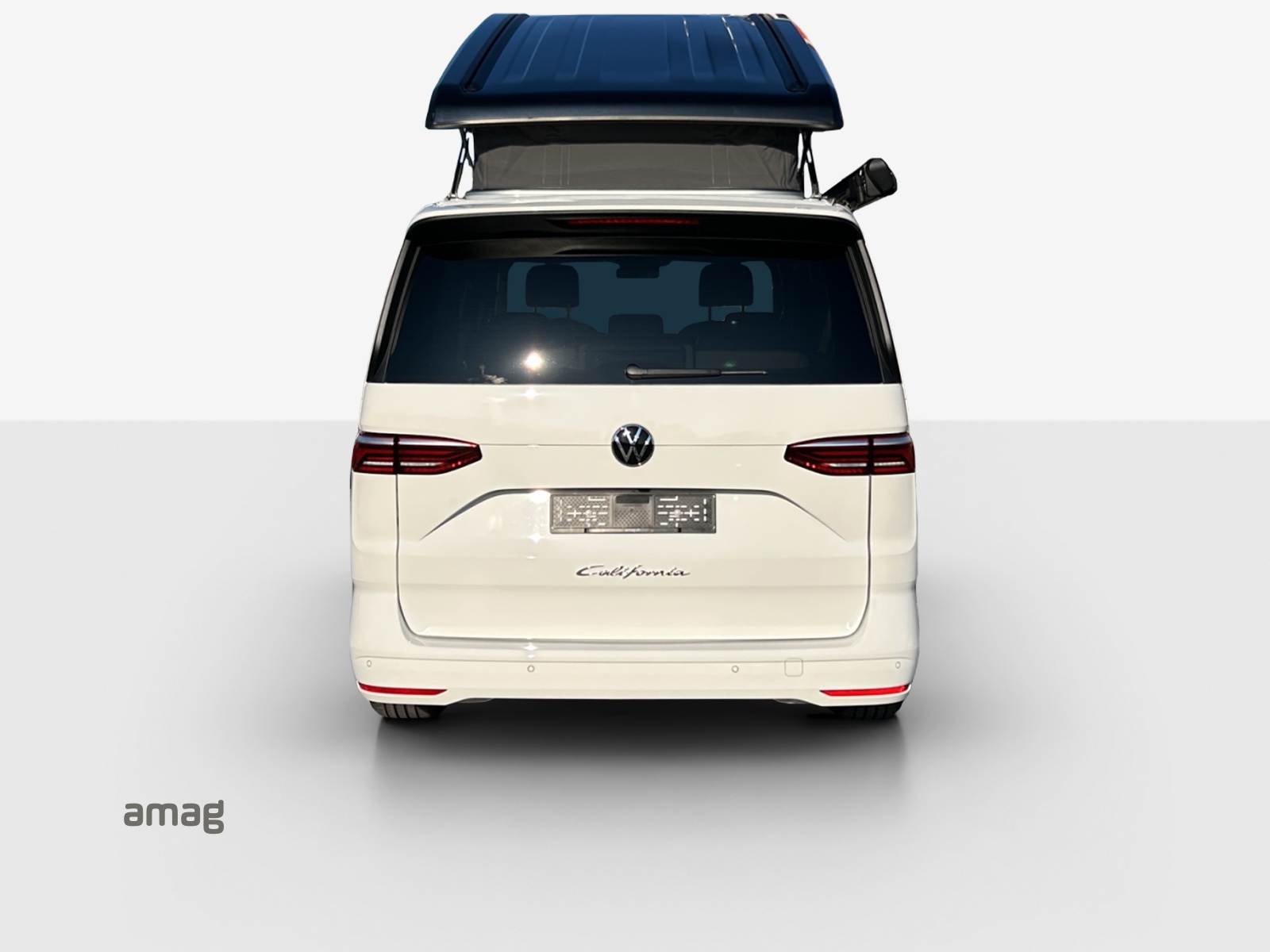 VW California 2.0 TSI Beach Tour-showroom-element-3