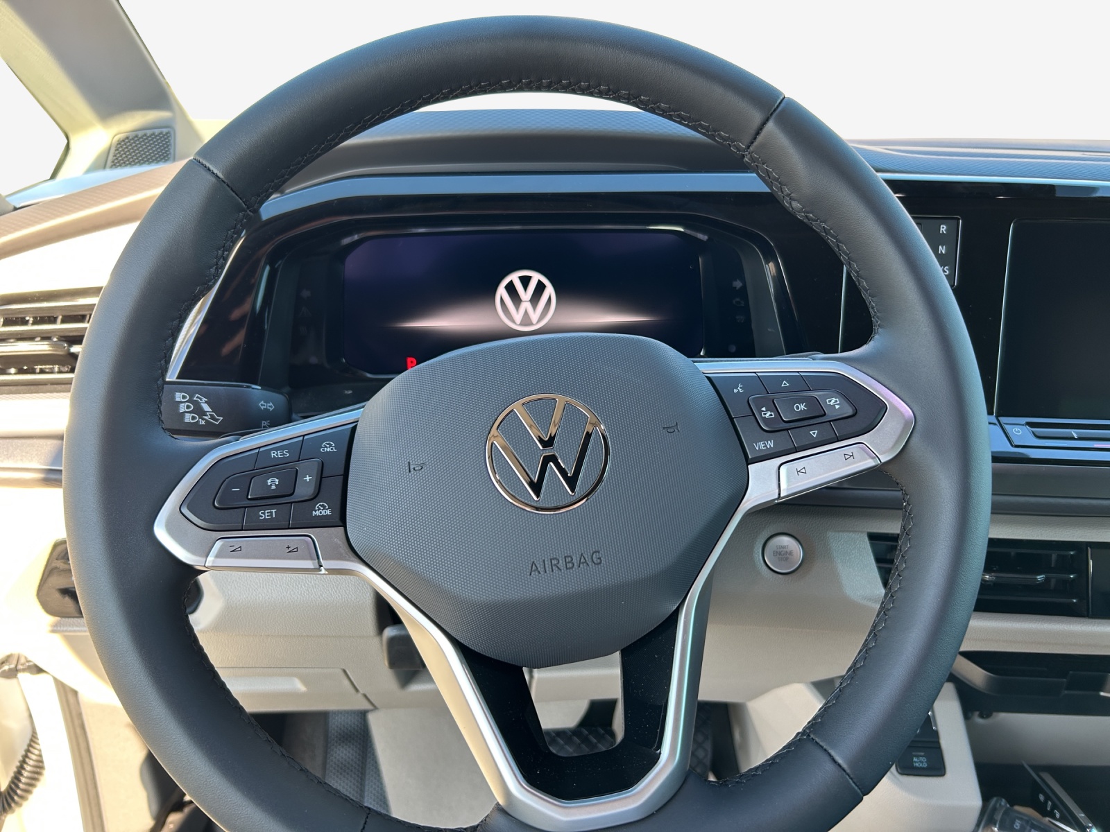 VW California 2.0 TSI Beach Tour-image-9