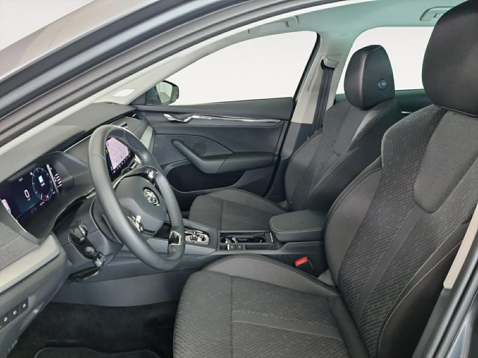 SKODA Octavia Combi 1.5 TSI mHEV DSG Style-image-2