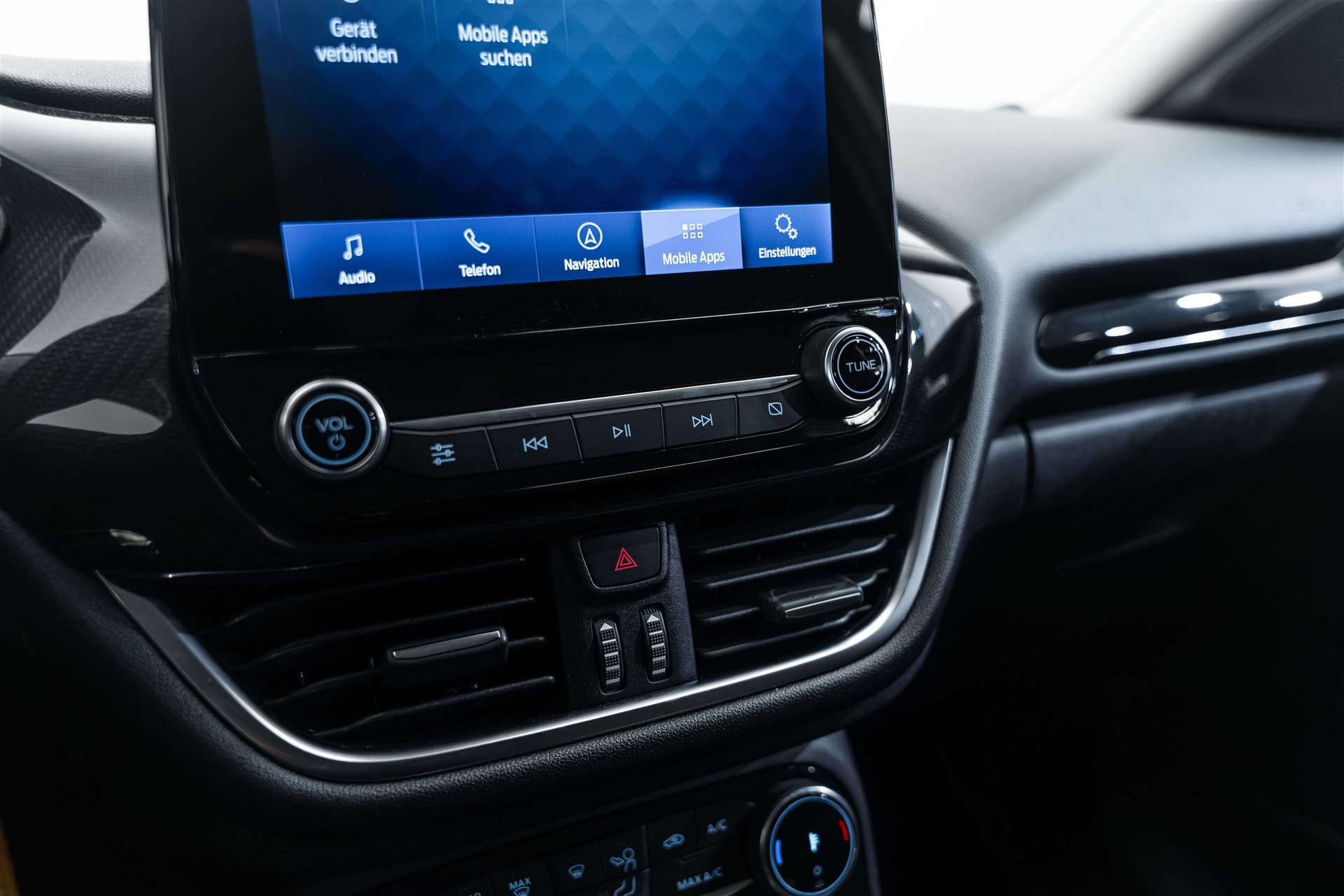 FORD Puma 1.0 MHEV Titanium ECO-Boost-image-19