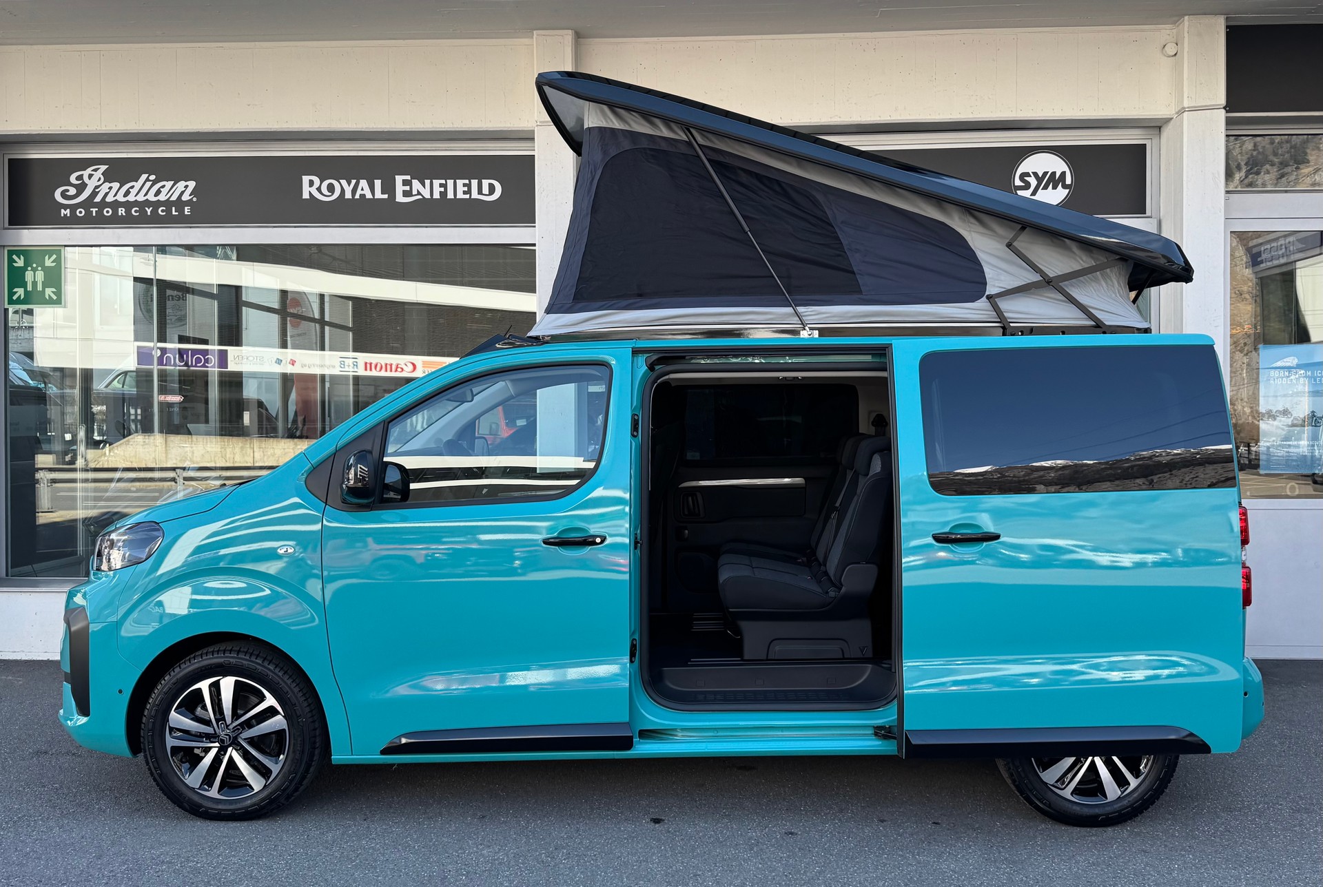CITROEN PÖSSL Vanster BlueHDI 145 PS-image-3