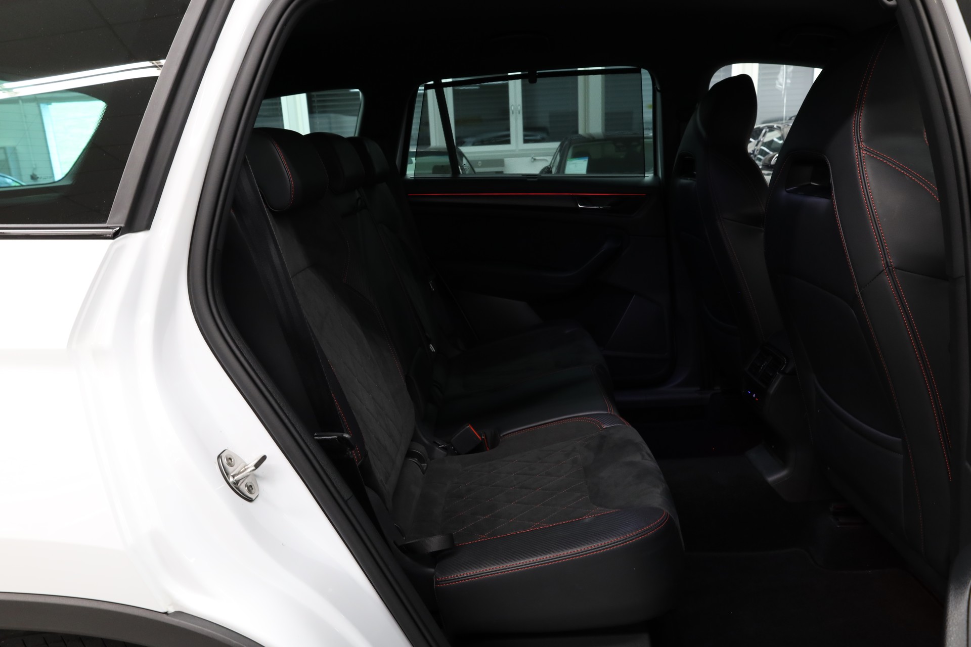 SKODA Kodiaq 2.0 TSI RS DSG-image-23