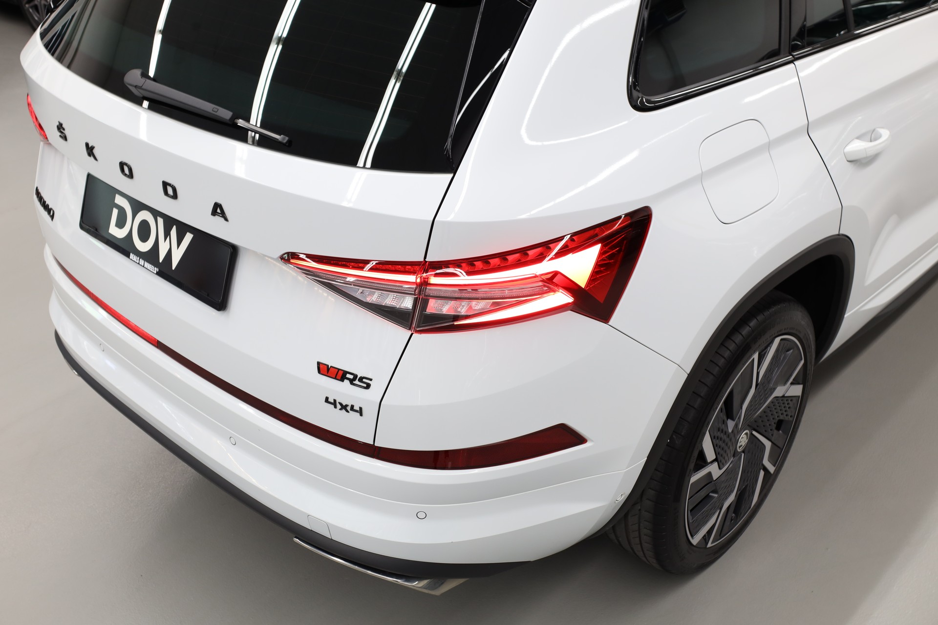 SKODA Kodiaq 2.0 TSI RS DSG-image-10