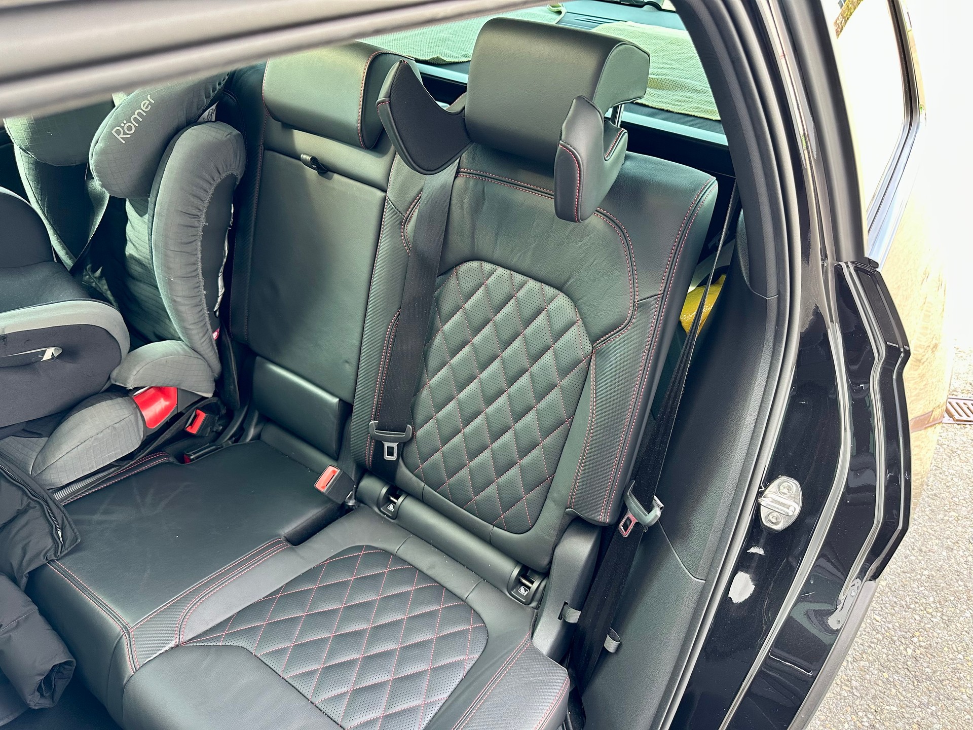 SKODA Kodiaq 2.0 TSI 4x4 RS-image-10