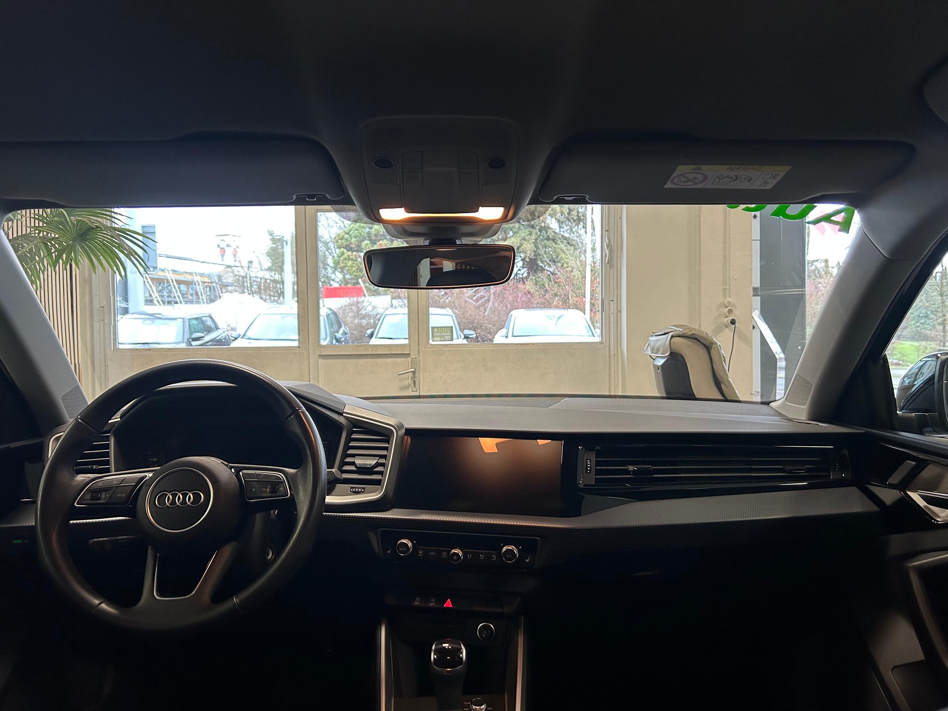 AUDI A1 Sportback 1.0 30 TFSI S-Tronic-image-8
