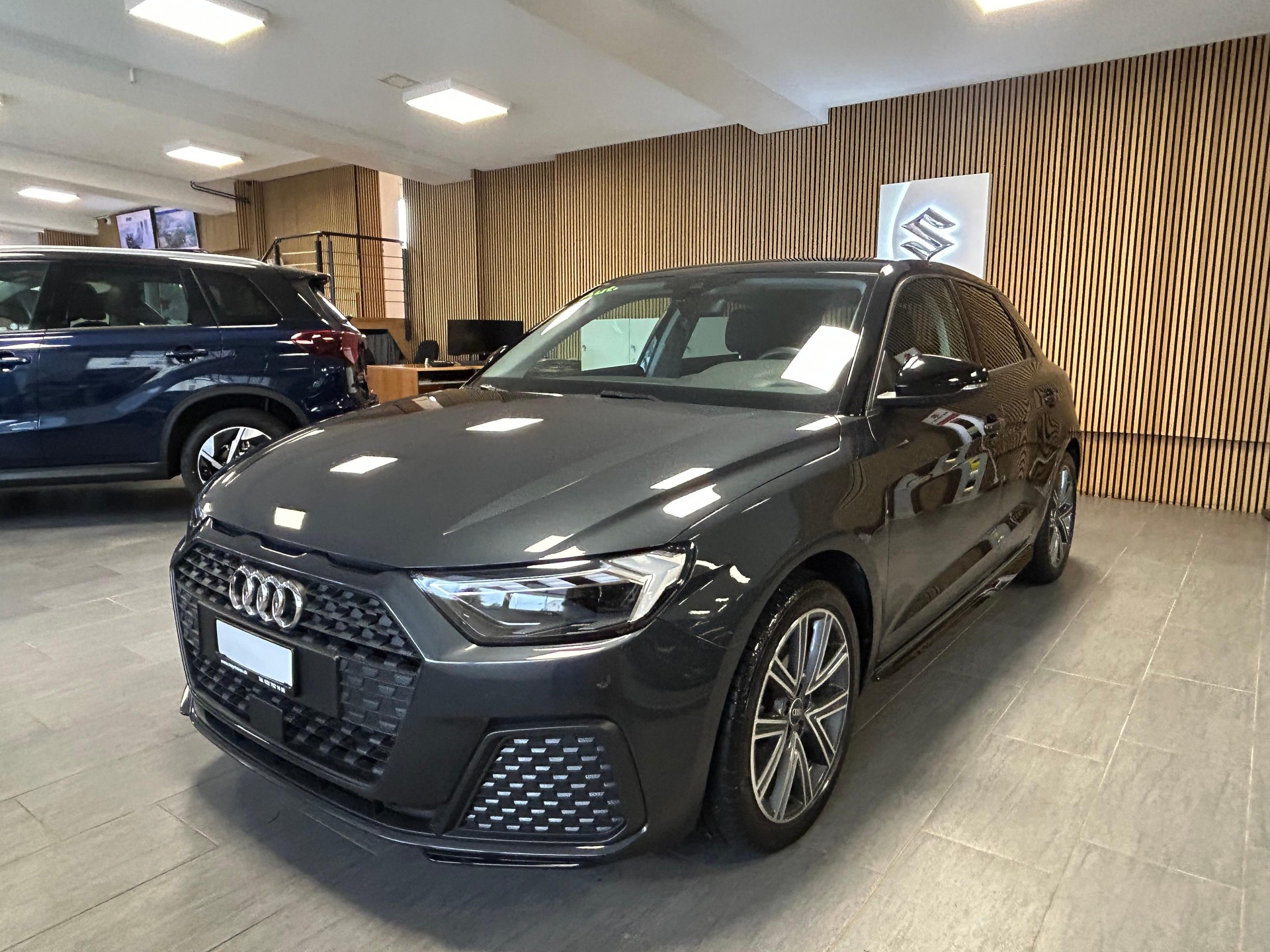 AUDI A1 Sportback 1.0 30 TFSI S-Tronic-image-4