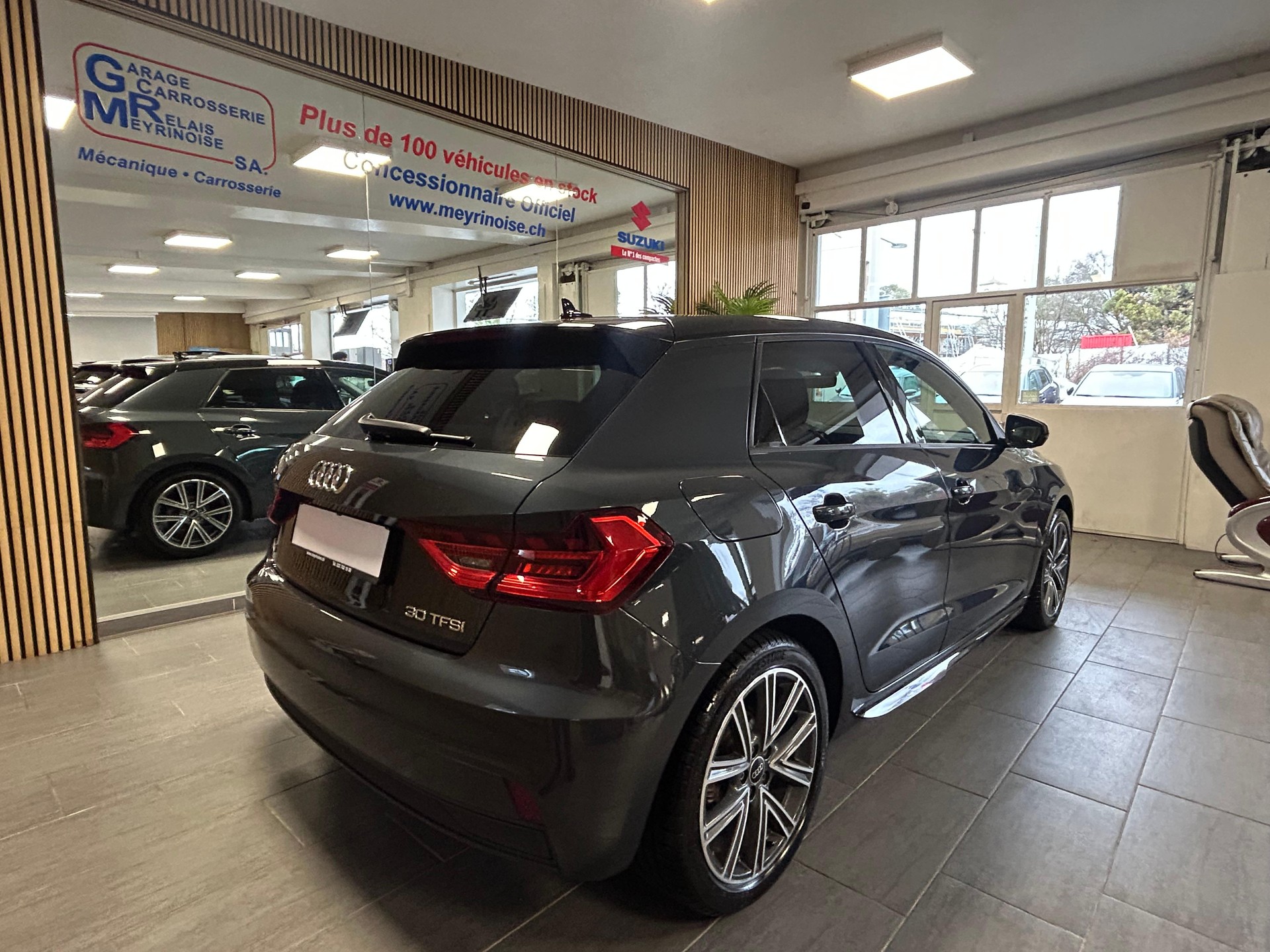 AUDI A1 Sportback 1.0 30 TFSI S-Tronic-image-7
