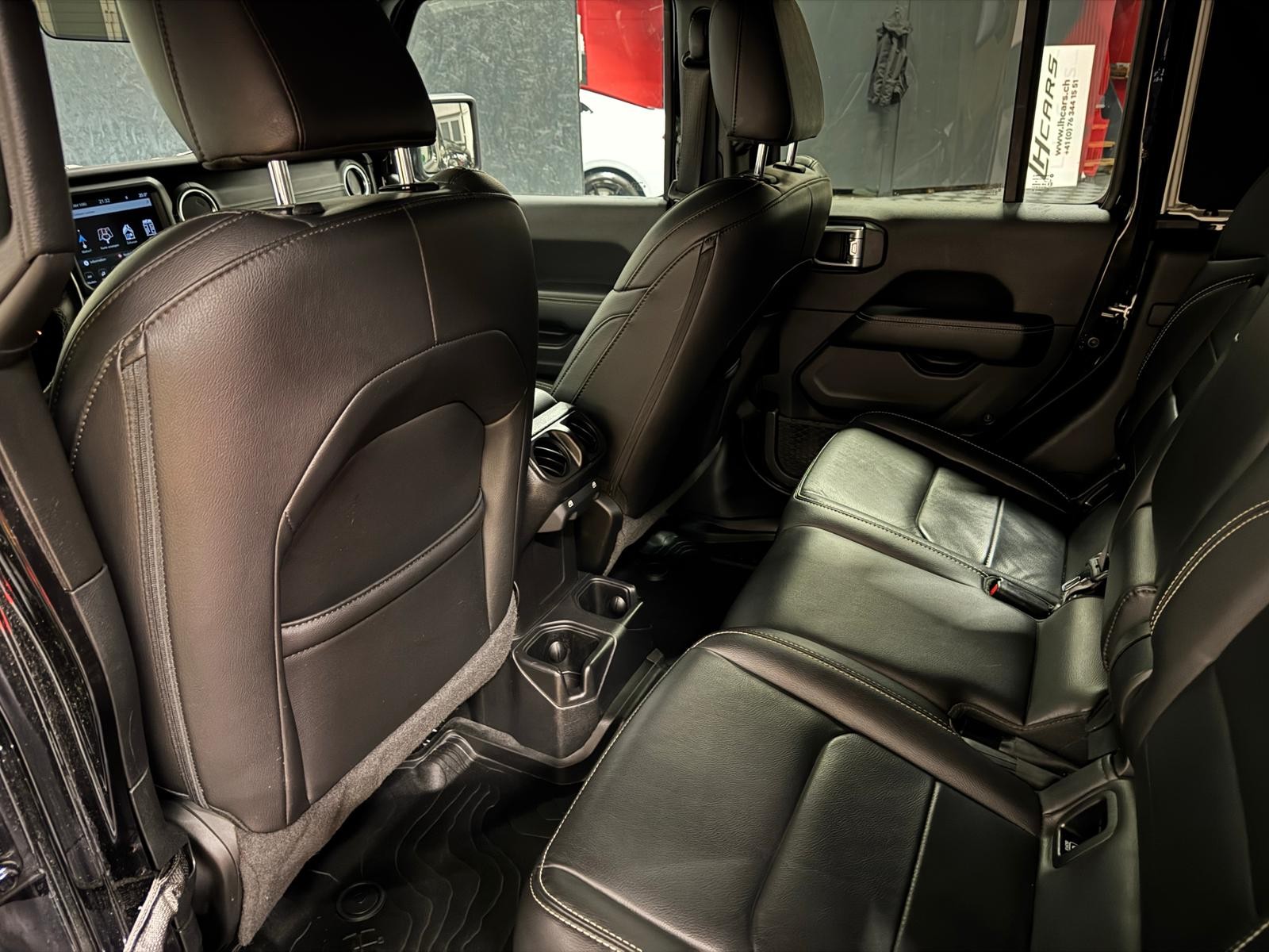 JEEP Gladiator 3.0 D MultiJet Launch Edition-image-10