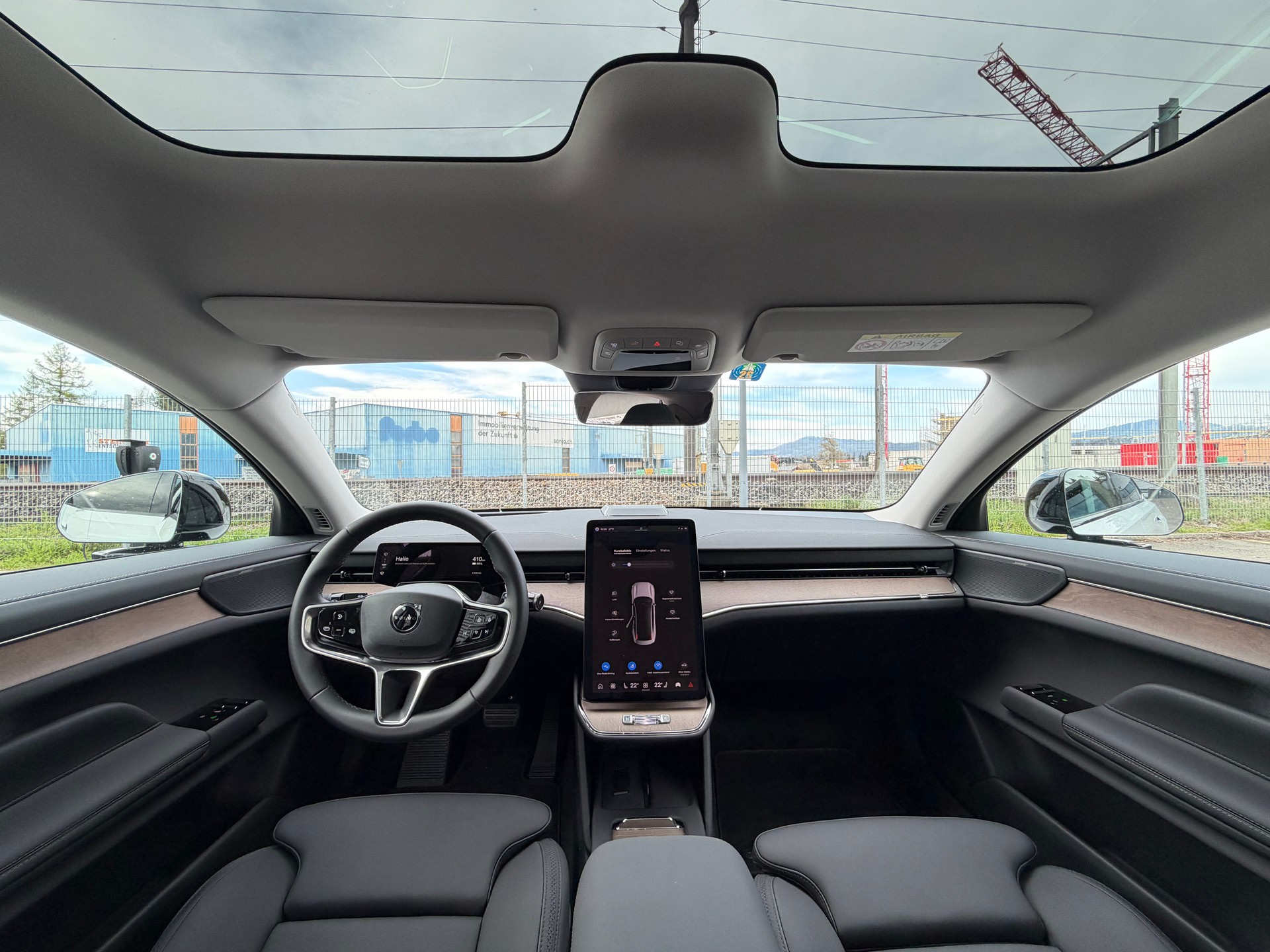 VOLVO ES90 Single 88 kWh Plus-image-7