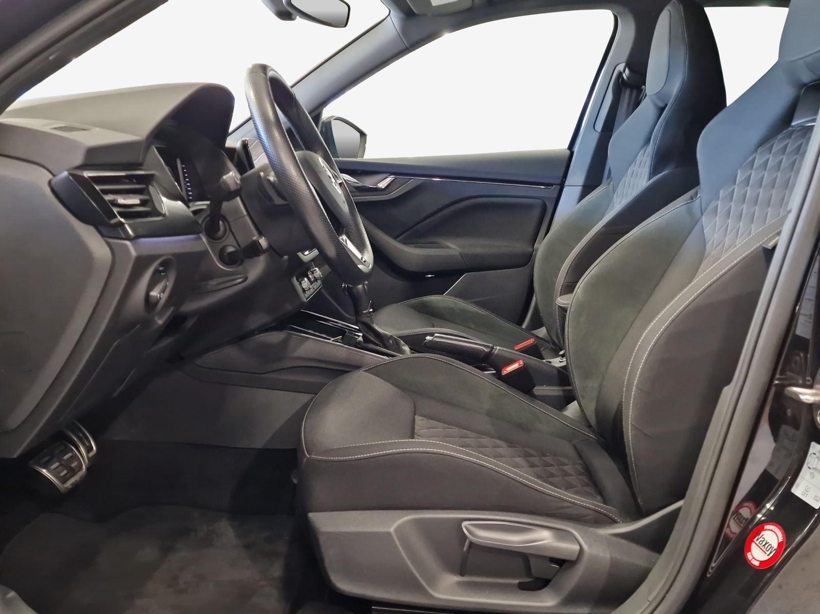 SKODA Kamiq 1.0 TSI Style DSG-image-7