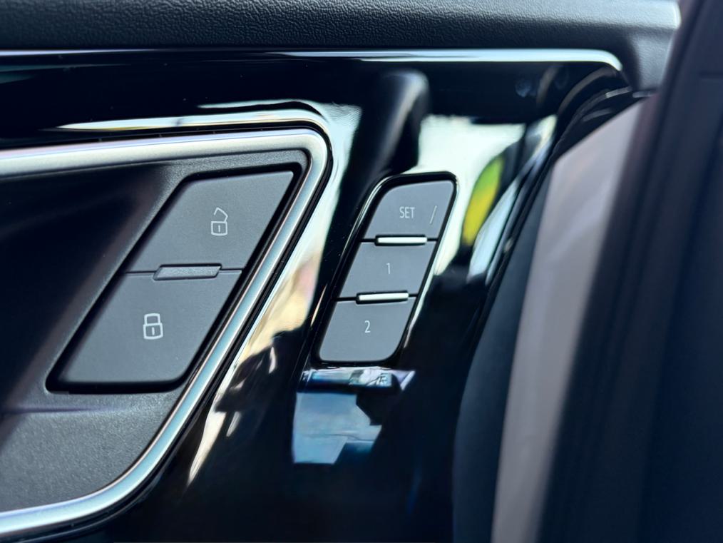 AUDI Q4 e-tron 35-image-5
