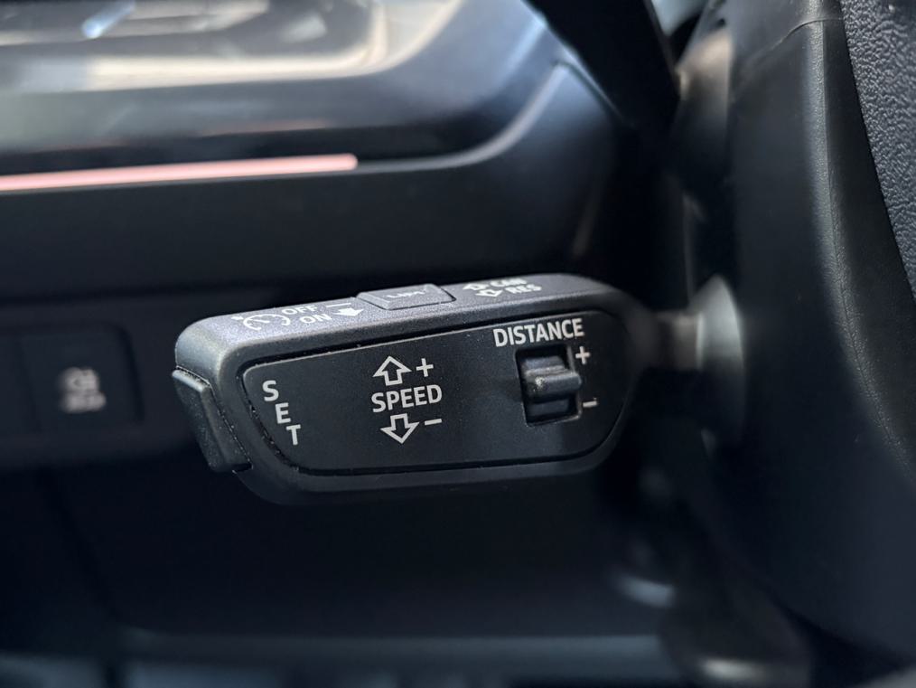AUDI Q4 e-tron 35-image-6