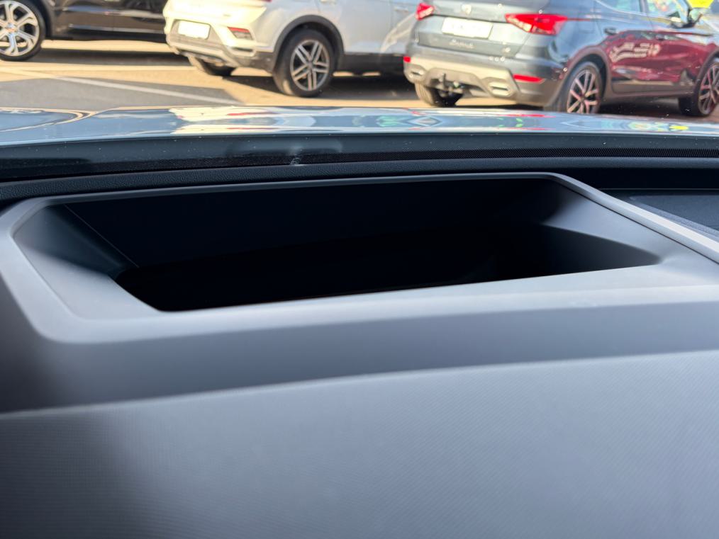 AUDI Q4 e-tron 35-image-7