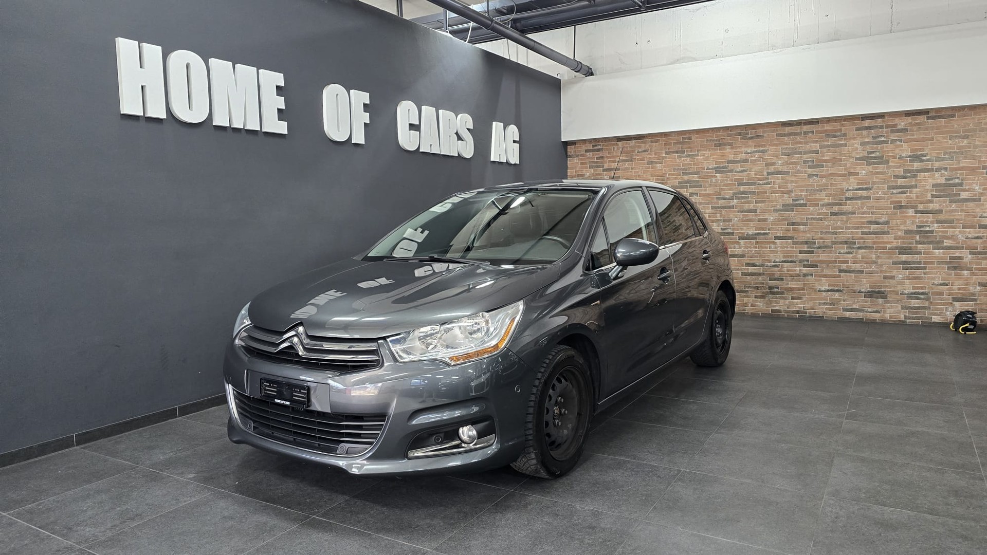 CITROEN C4 Berline 1.2 THP Exclusive-image-1
