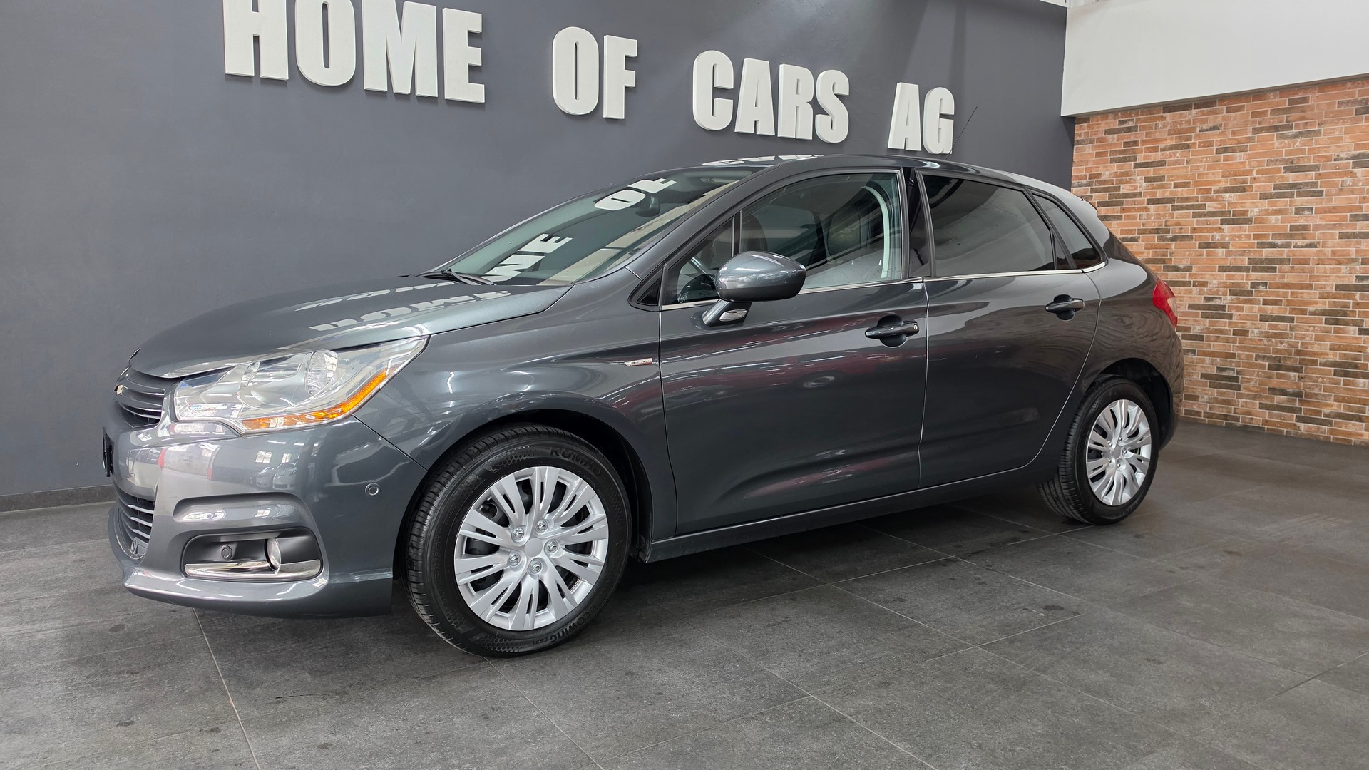 CITROEN C4 Berline 1.2 THP Exclusive-showroom-element-2