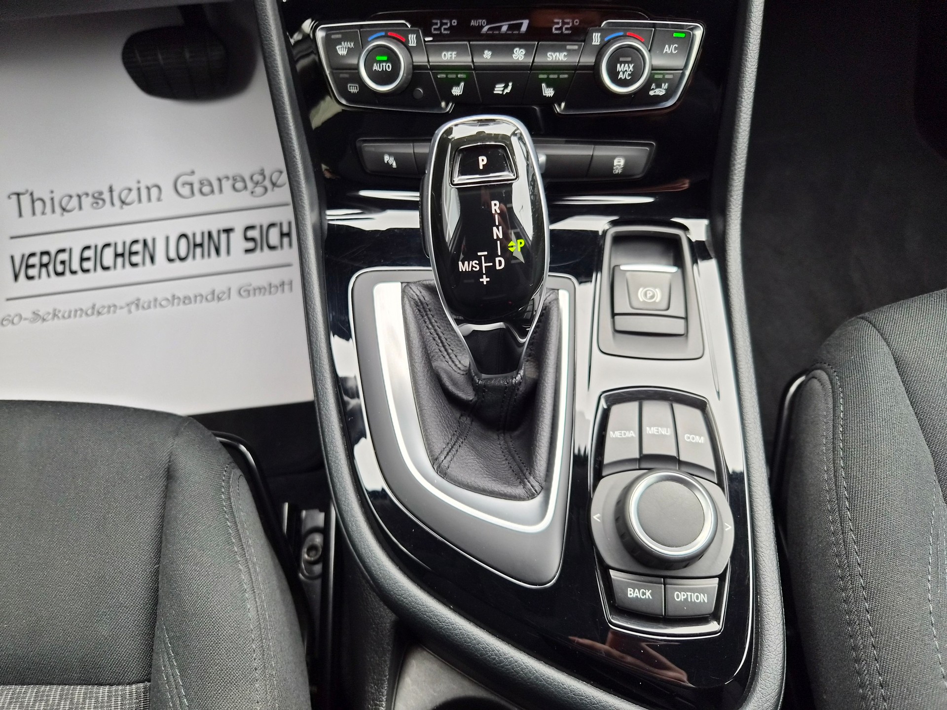 BMW 218d xDrive Gran Tourer Steptronic-image-21