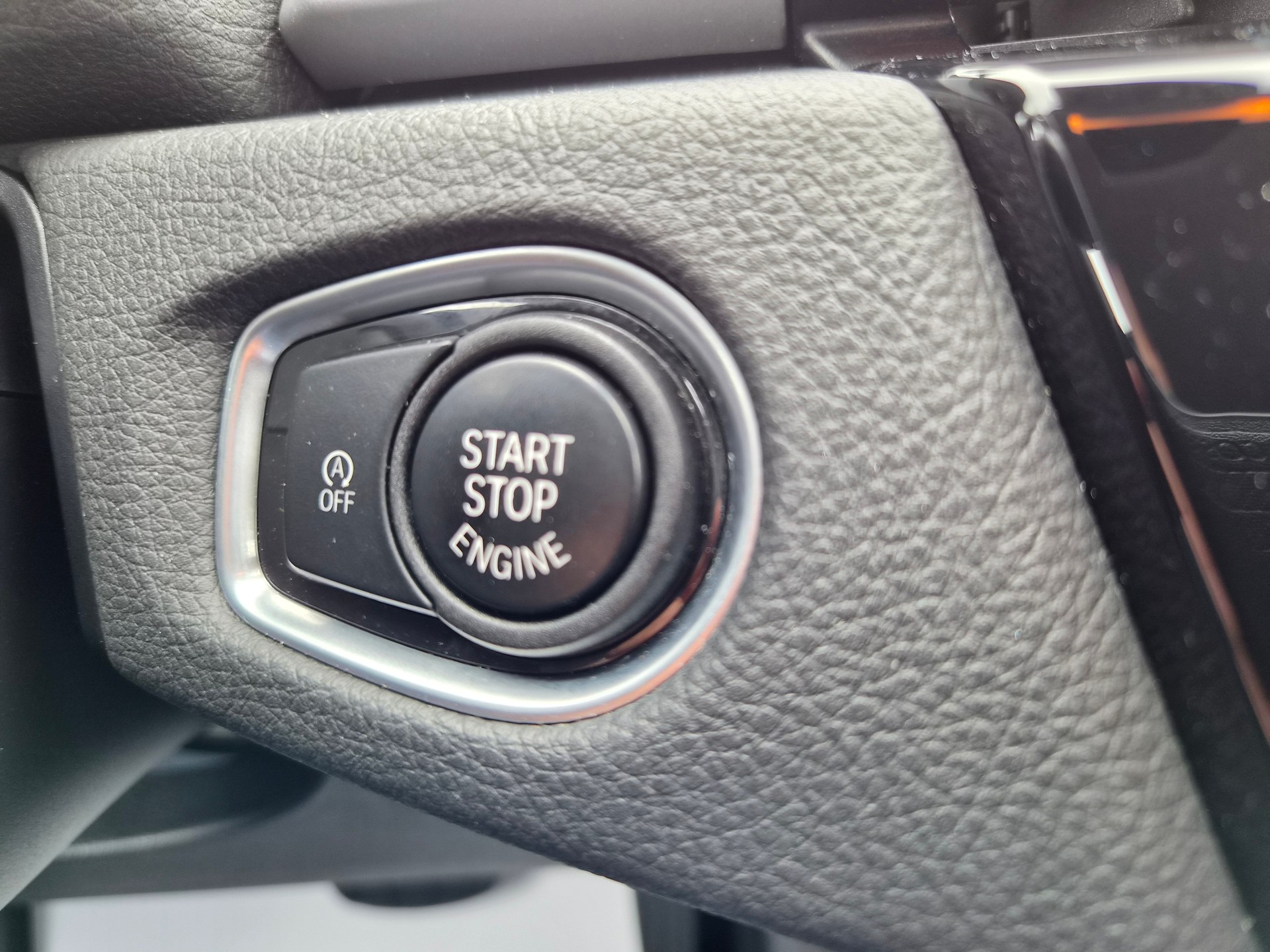 BMW 218d xDrive Gran Tourer Steptronic-image-18