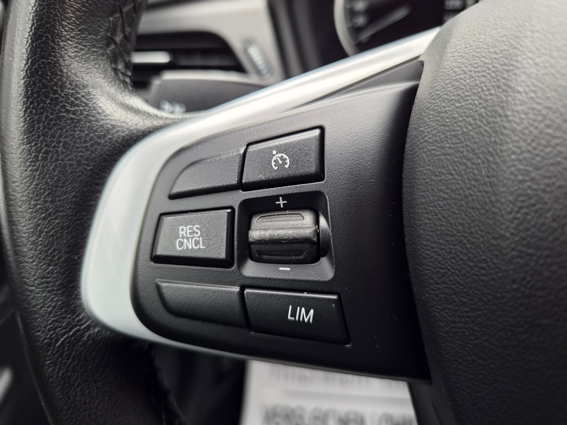 BMW 218d xDrive Gran Tourer Steptronic-image-17