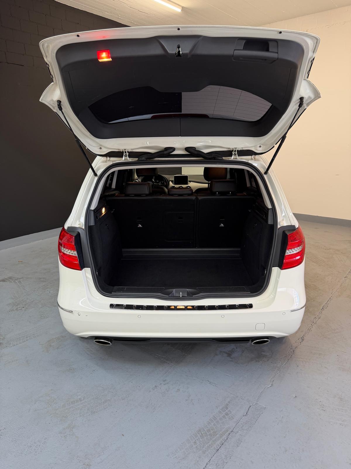 MERCEDES-BENZ B 200 CDI 7G-DCT ***CH-Fahrzeug***-image-6