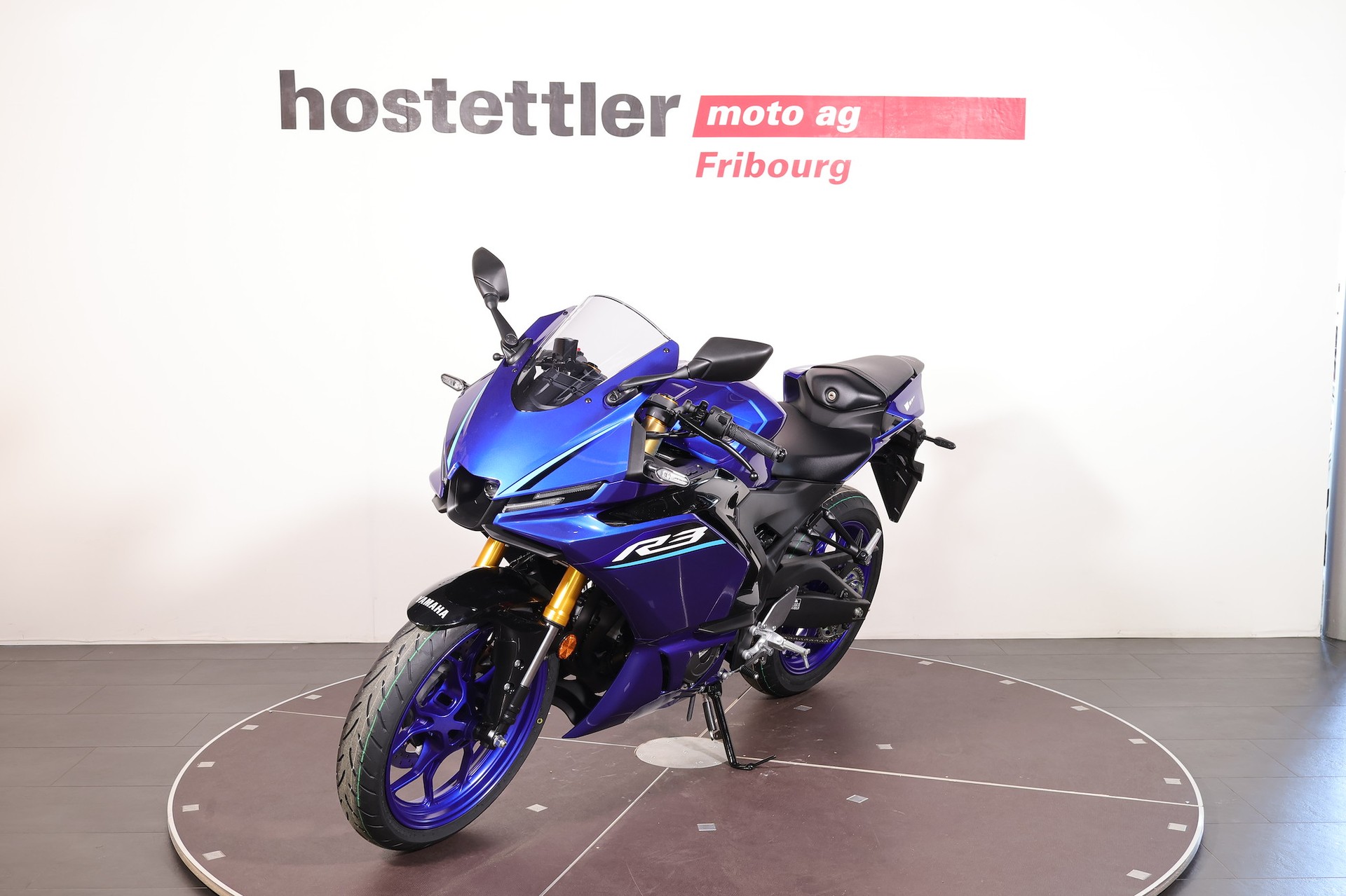 YAMAHA R3-image-5