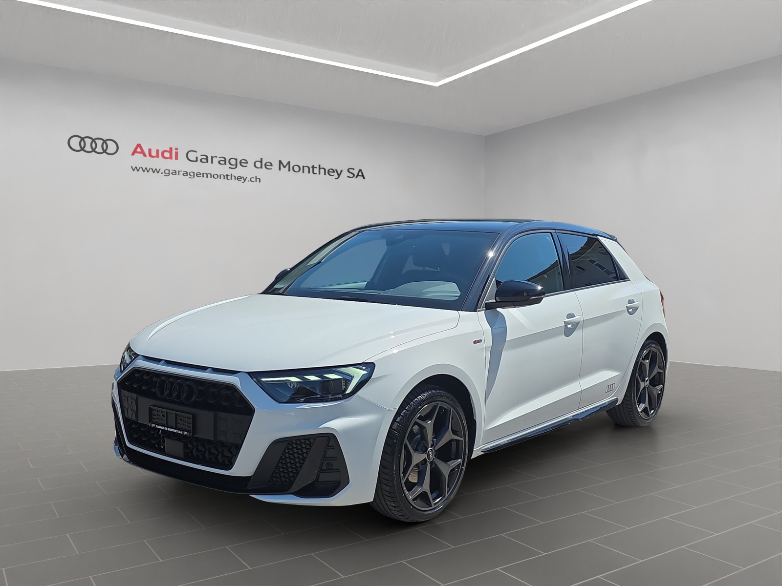 AUDI A1 Sportback 35 TFSI S Line S-tronic-image-0
