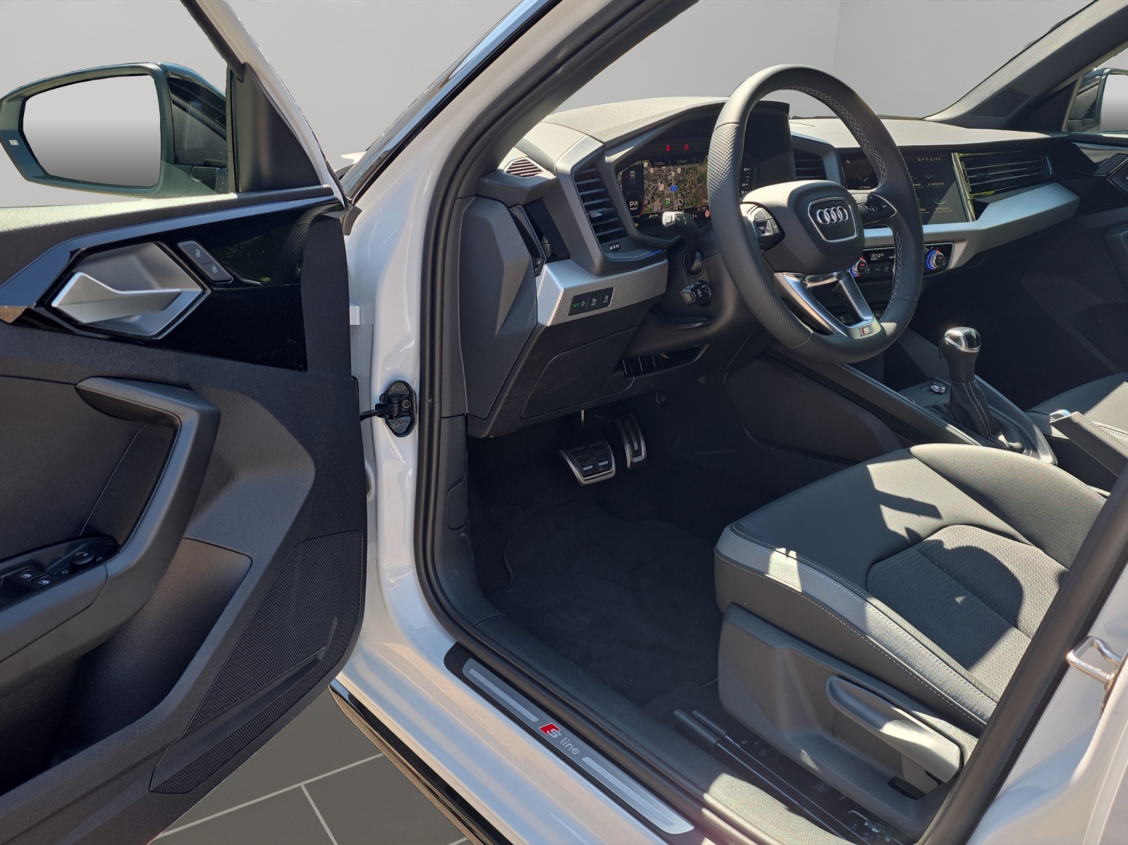 AUDI A1 Sportback 35 TFSI S Line S-tronic-image-7
