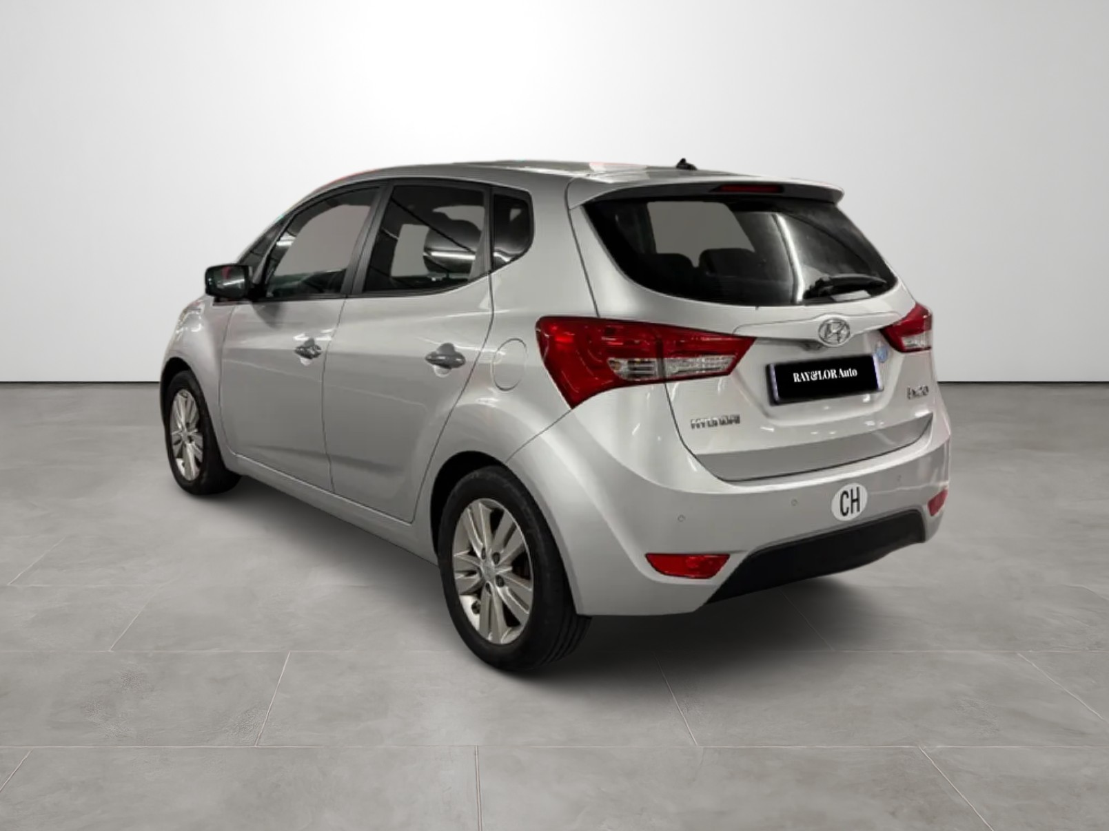 HYUNDAI iX20-image-3