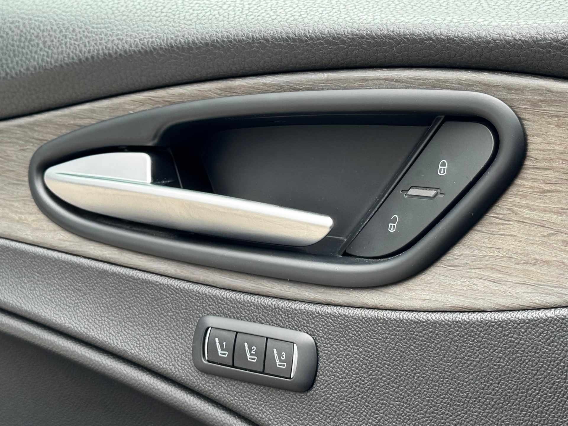 ALFA ROMEO Stelvio 2.0 Super Q4 Automatic-image-19