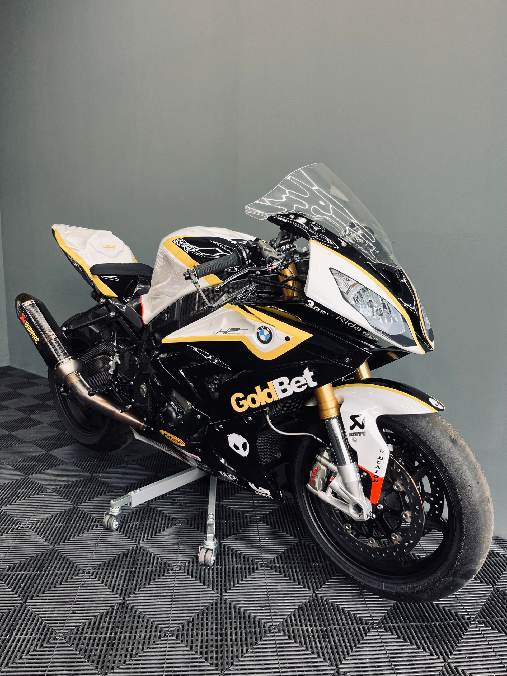 BMW S 1000 RR ABS + DTC