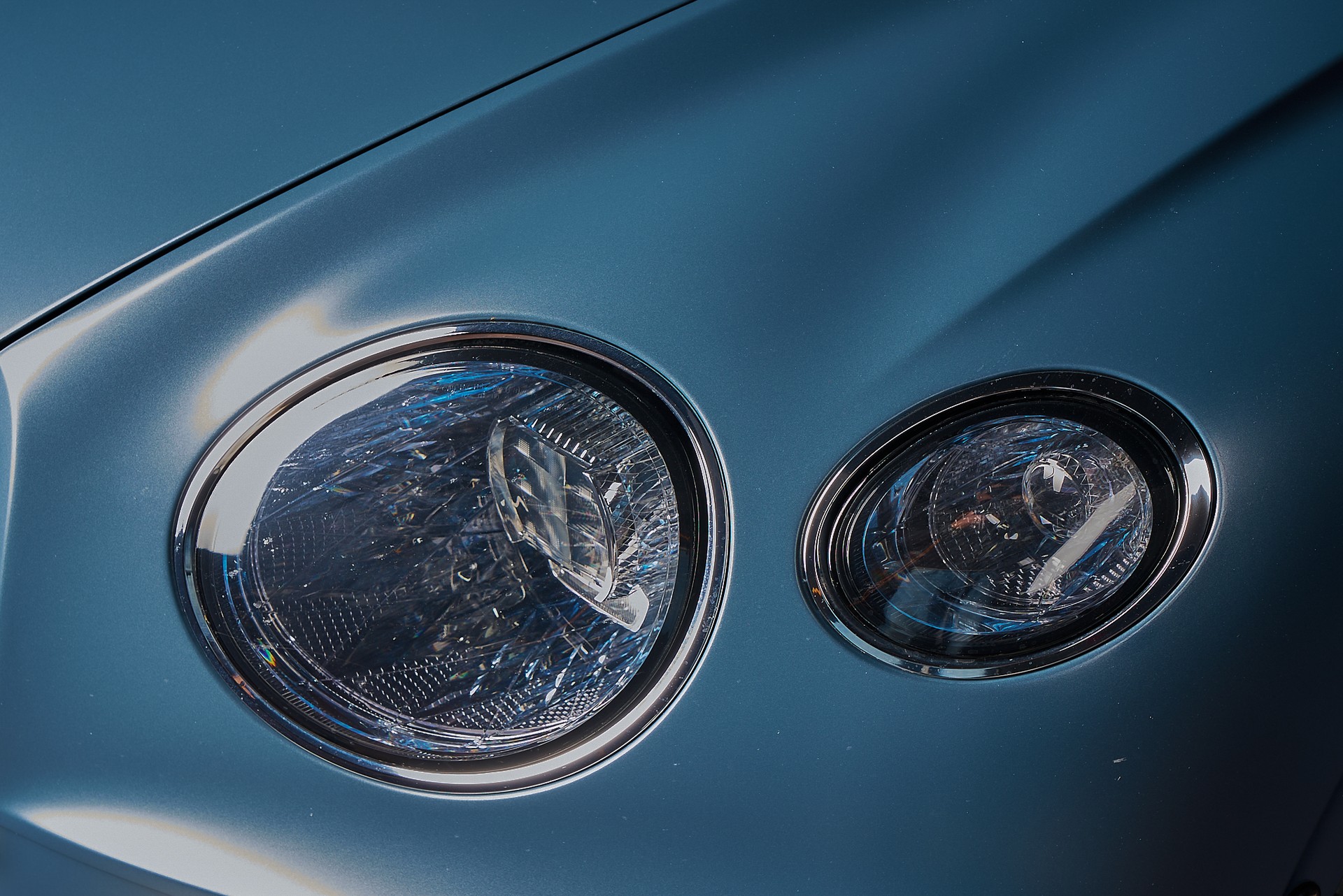 BENTLEY GTC W12 1st Edition-image-8