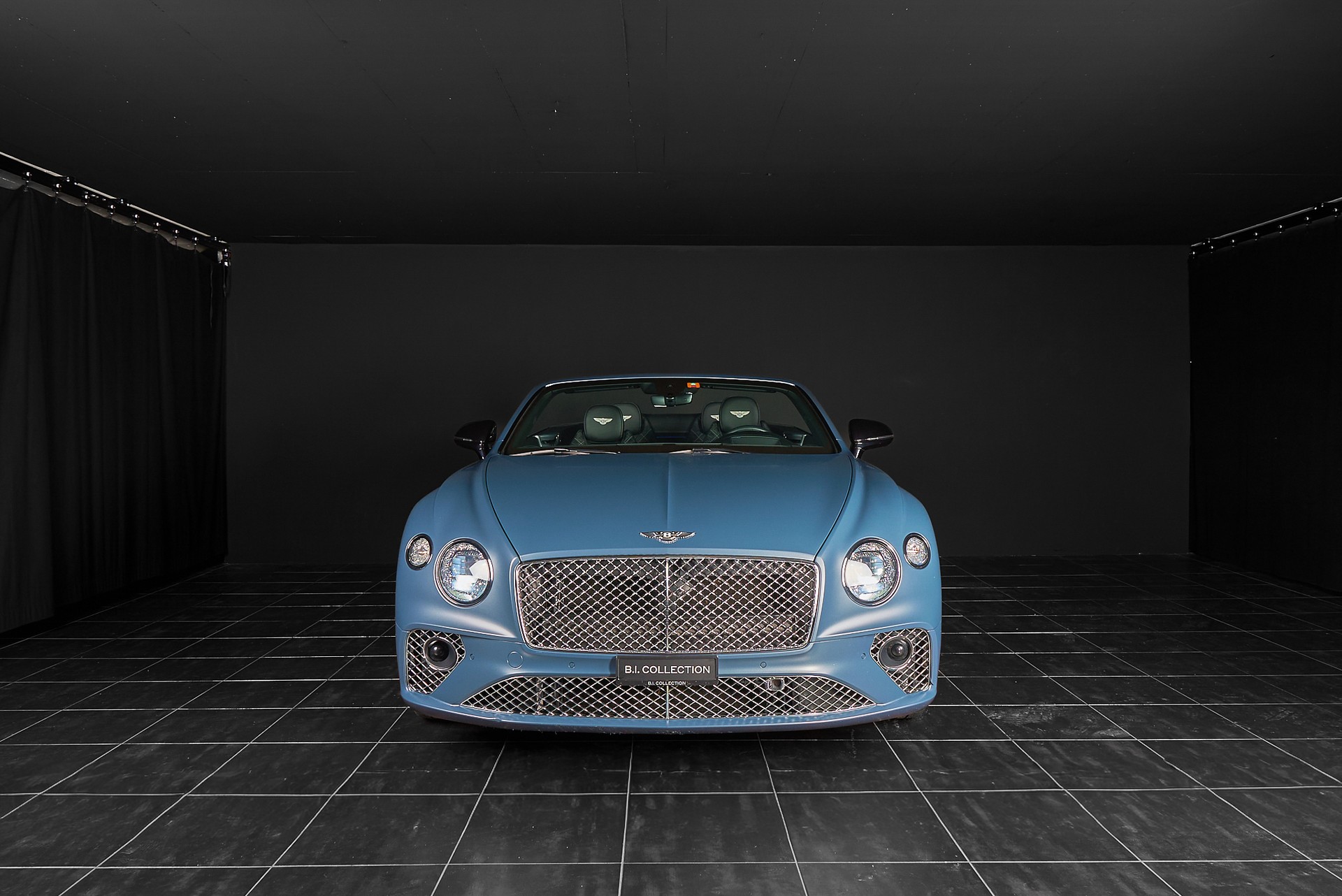 BENTLEY GTC W12 1st Edition-image-6