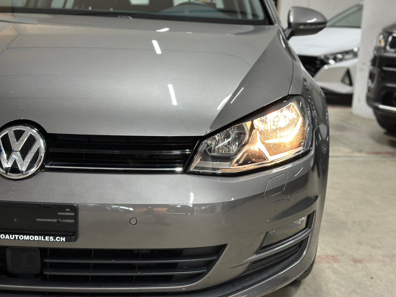 VW Golf Variant 1.6 TDI Comfortline 4Motion-image-6