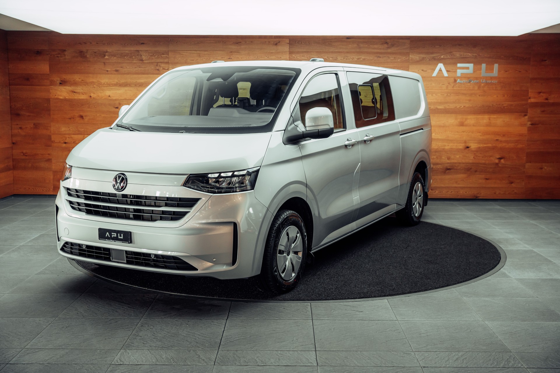 VW Transporter 2.0 TDI Lang-image-3
