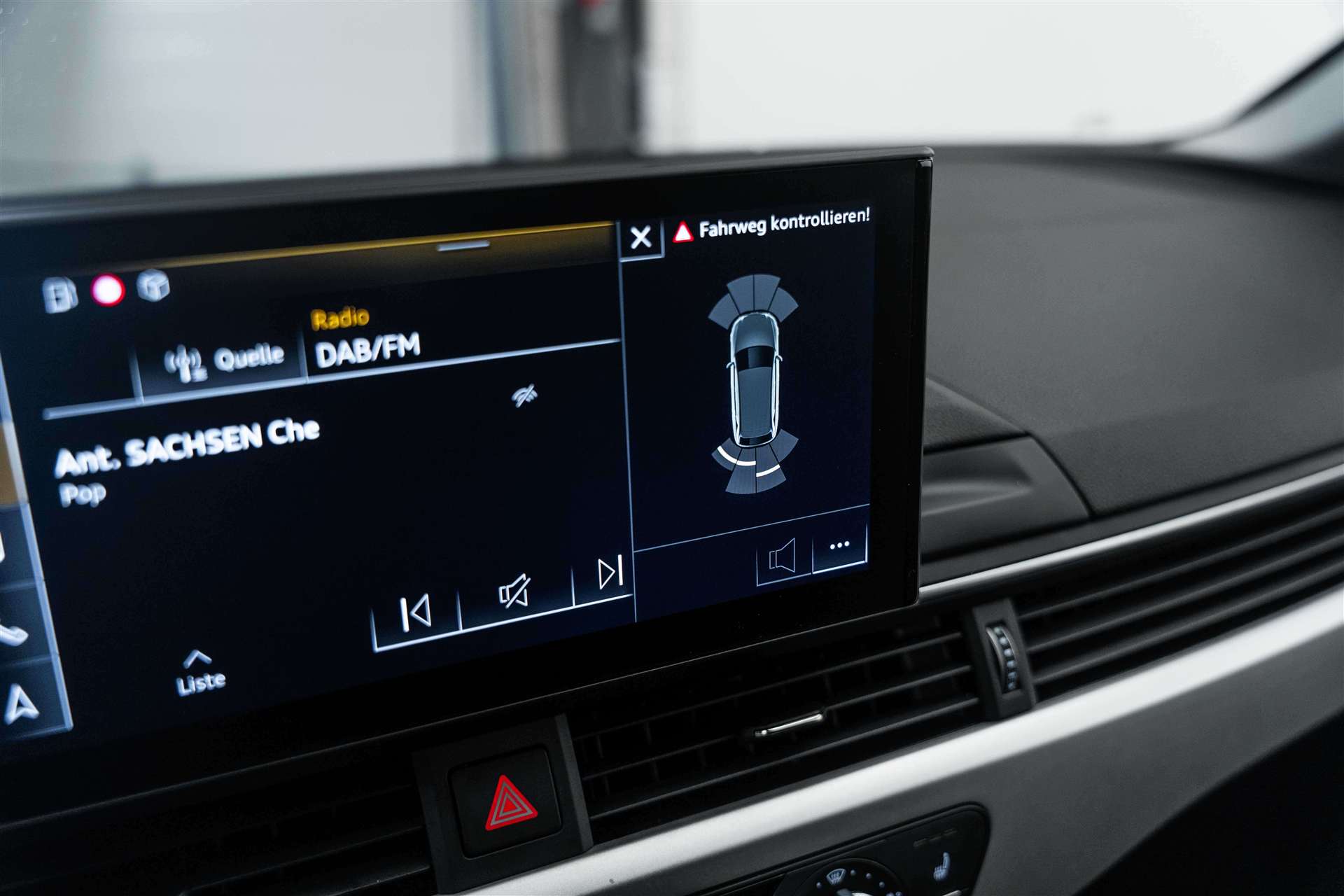 AUDI A4 Avant 35 TFSI S-tronic-image-16