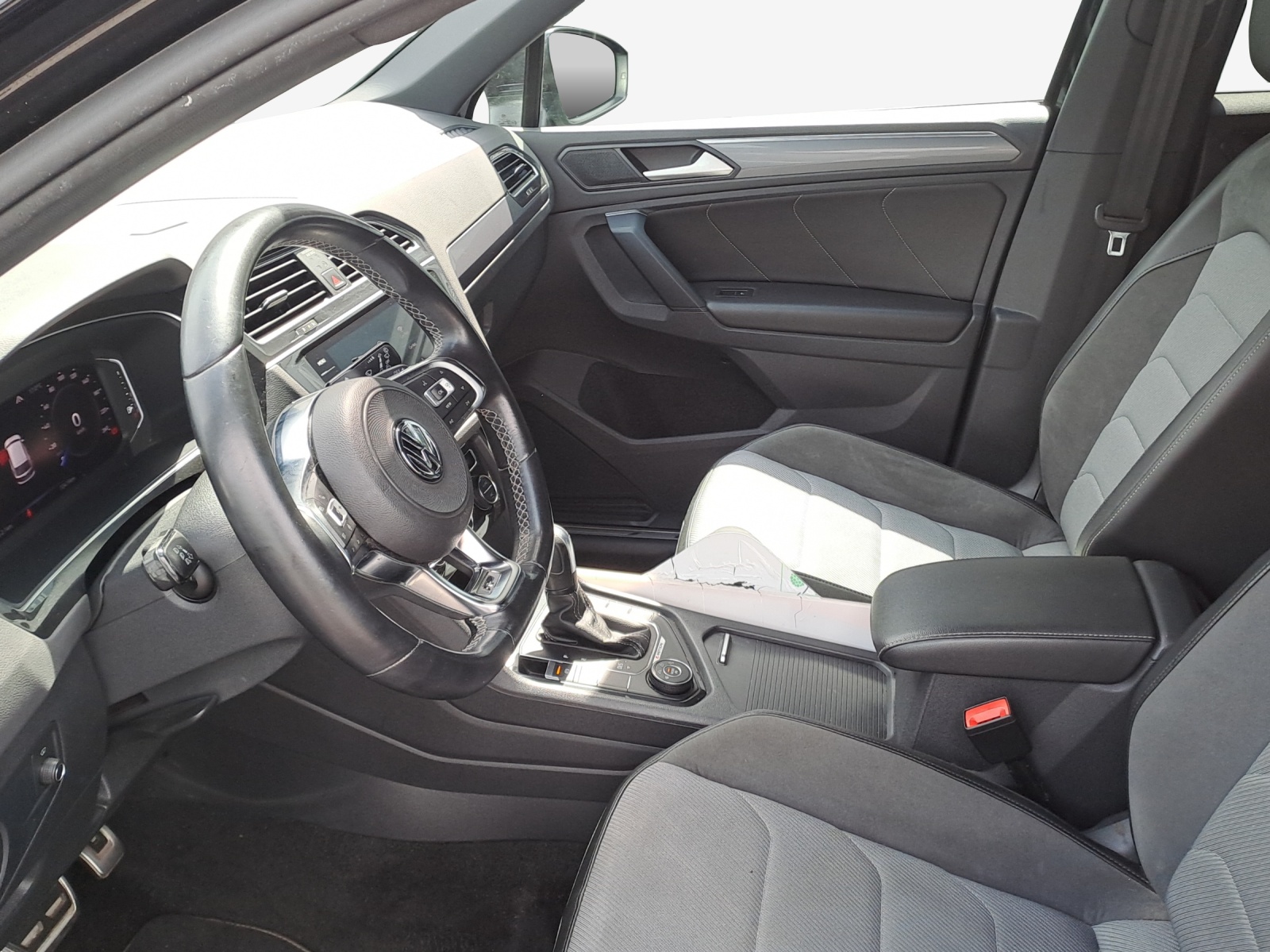 VW Tiguan 2.0TSI Highline 4Motion DSG-image-7