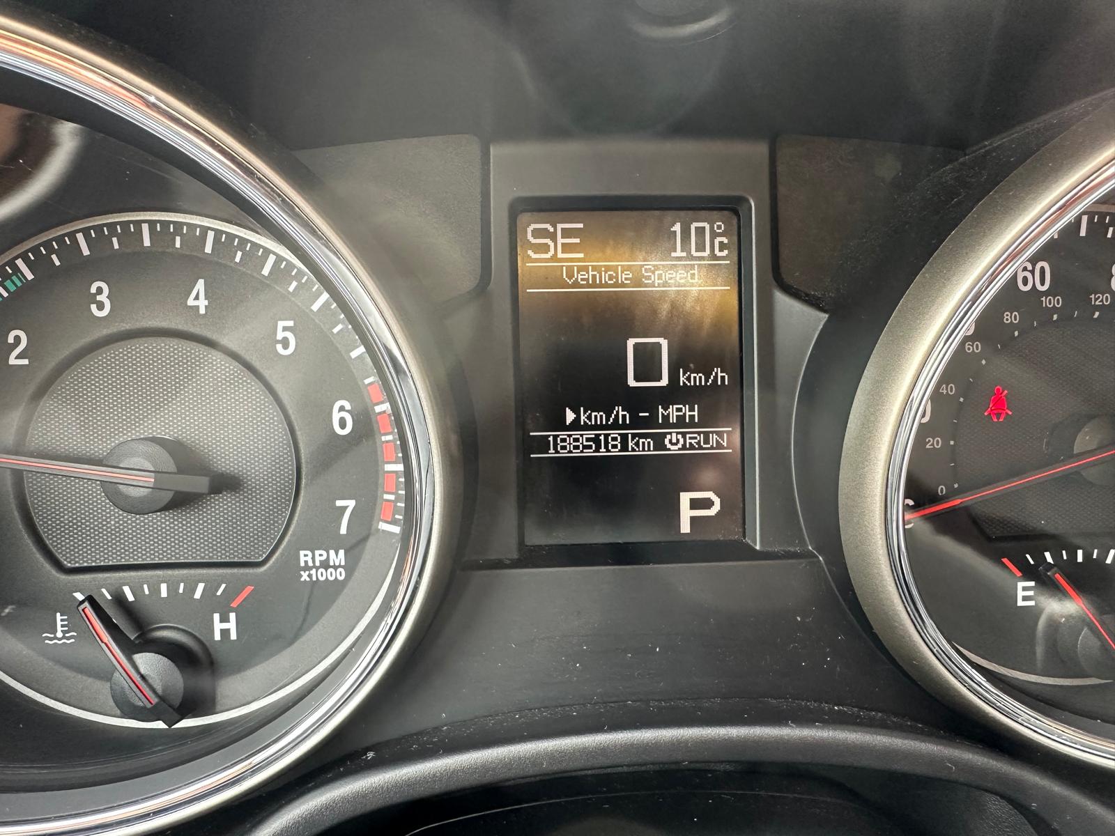 JEEP Grand Cherokee 5.7 HEMI Overland Automatic-image-14