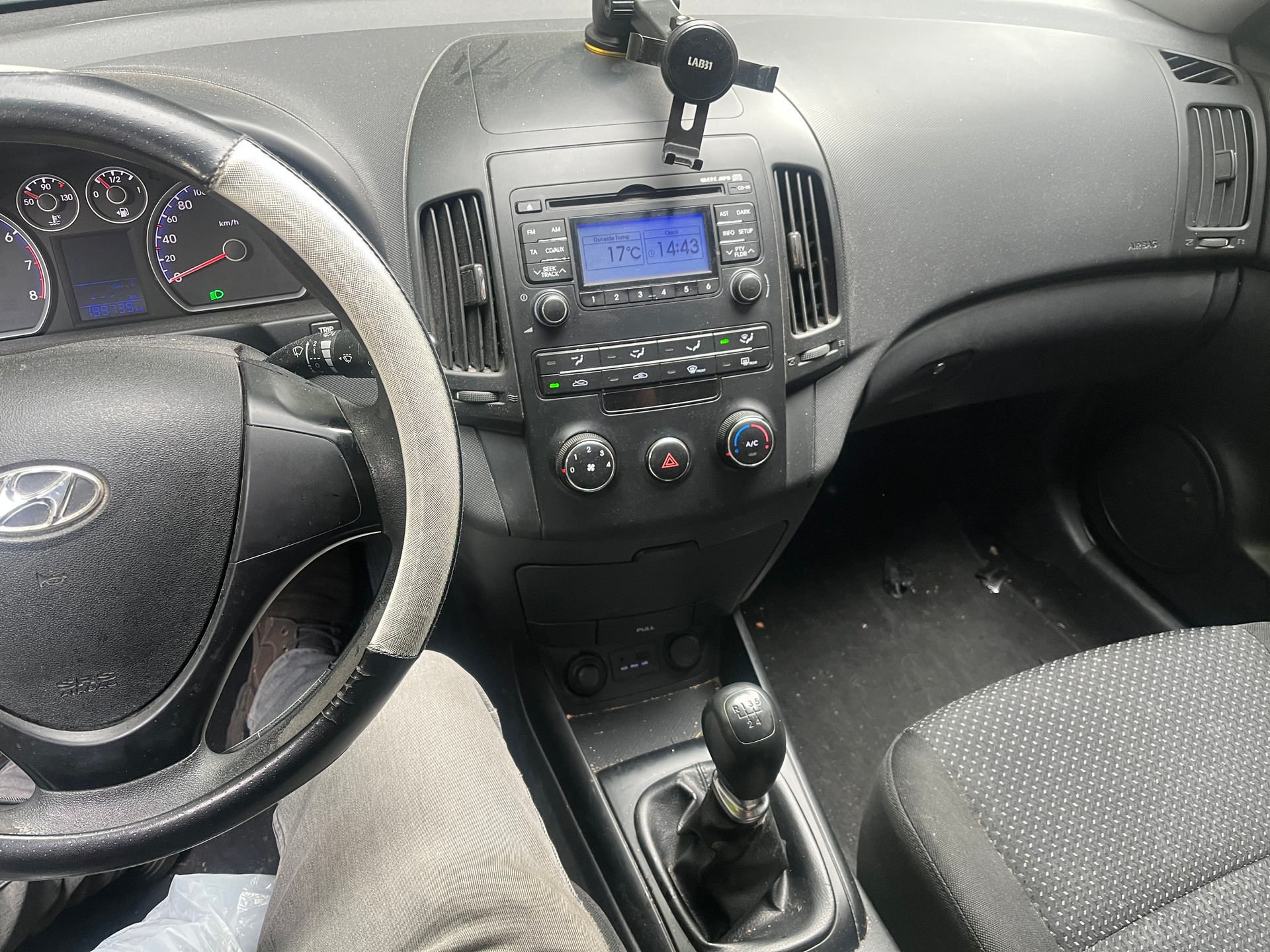HYUNDAI i30 1.4 Comfort-image-8