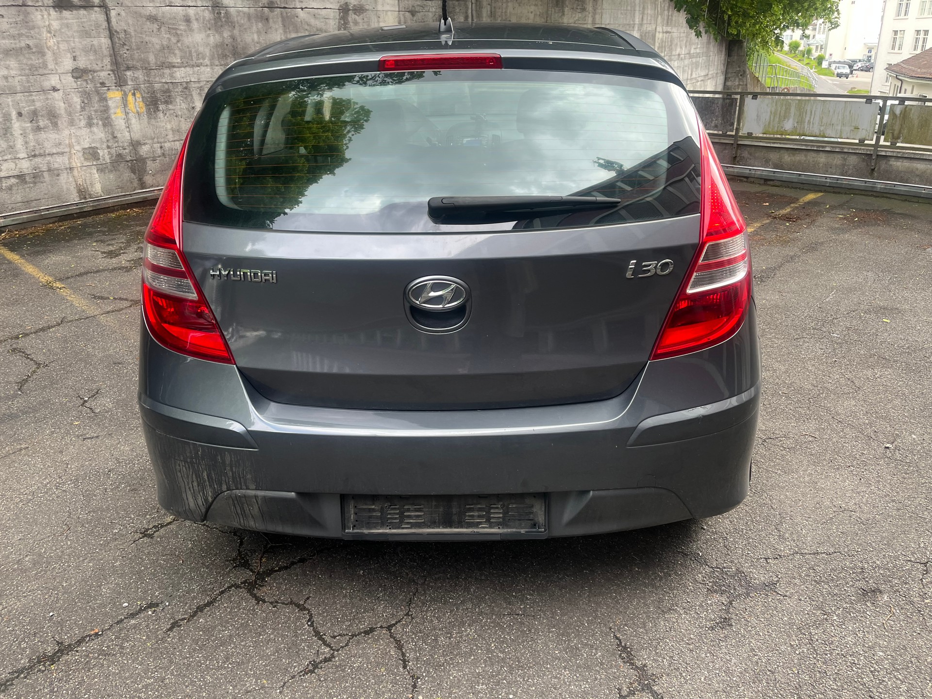 HYUNDAI i30 1.4 Comfort-image-5