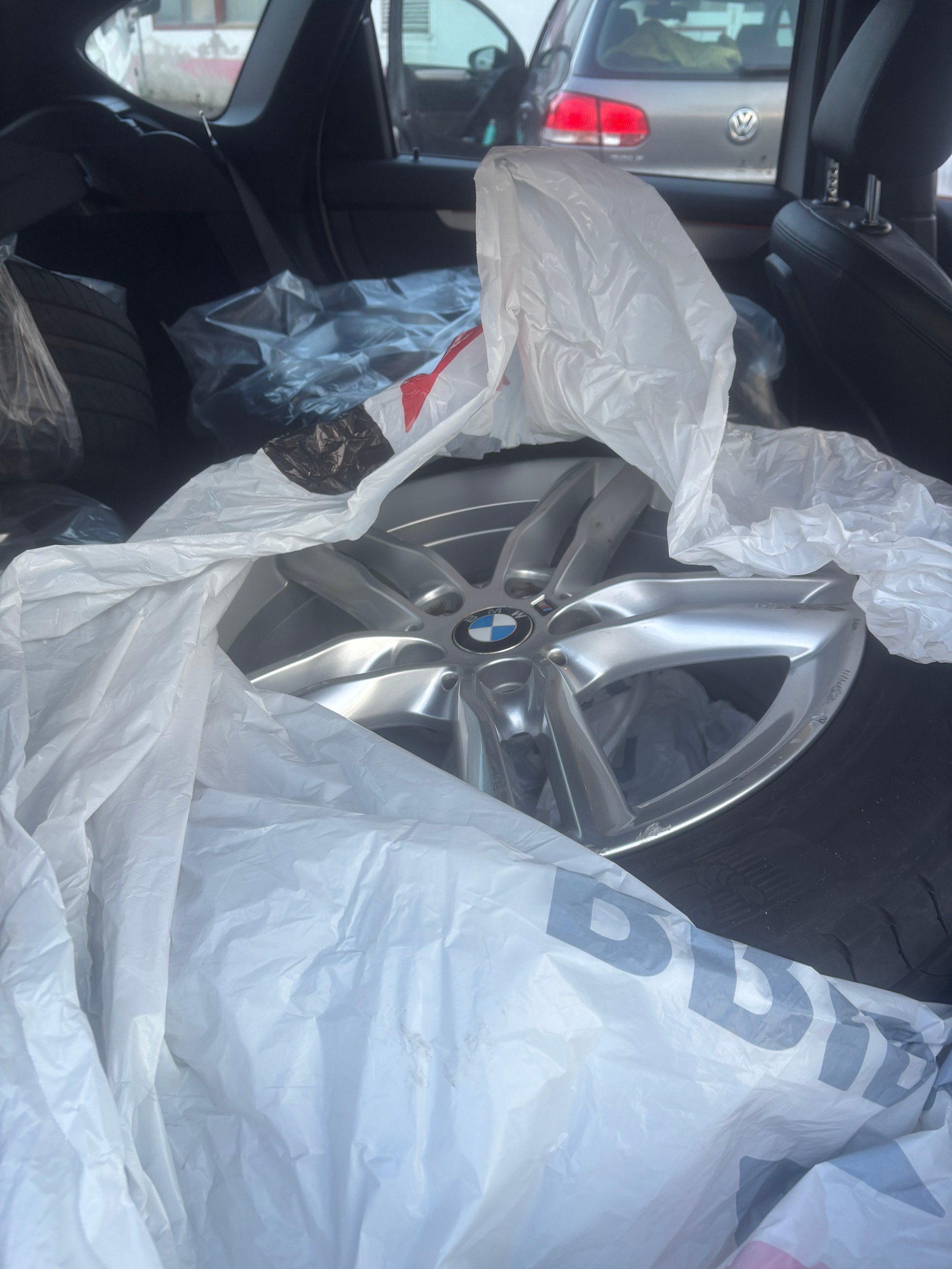 BMW 225xe iPerformance Active Tourer Steptronic Luxury Line-image-4